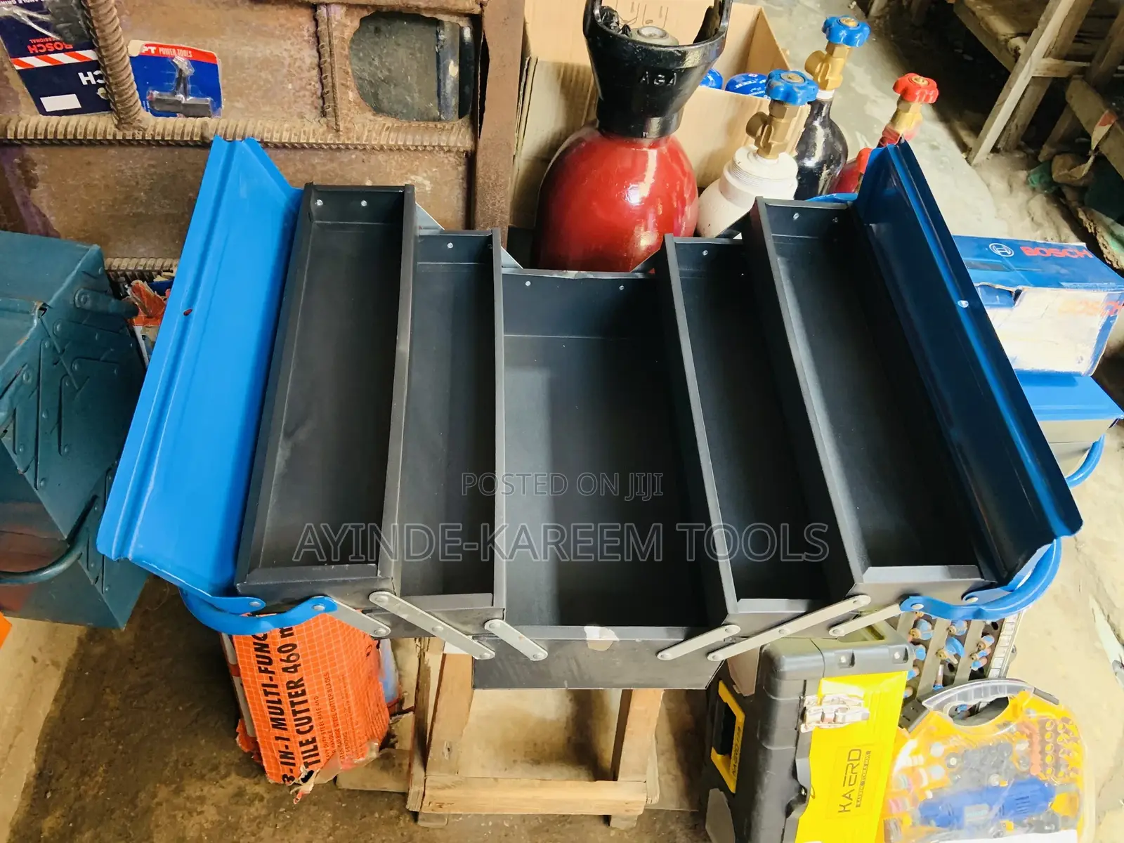 Medium Empty Metal Tool Box