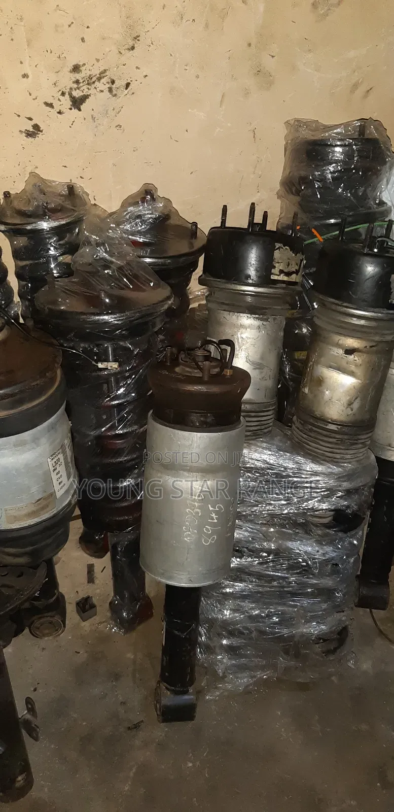 Land Rover Range Rover Jaguar Front and Back Shocks