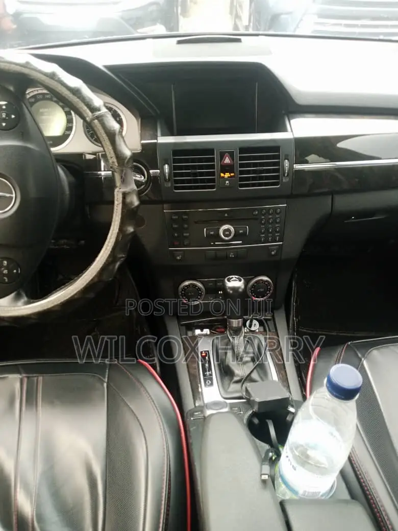Mercedes-Benz GLK-Class 350 4MATIC 2012 Black