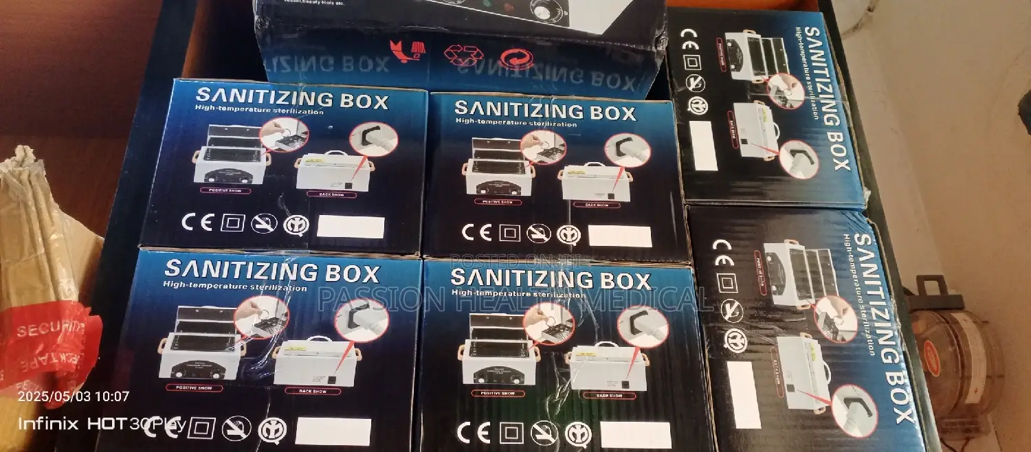 Sanitizing Box