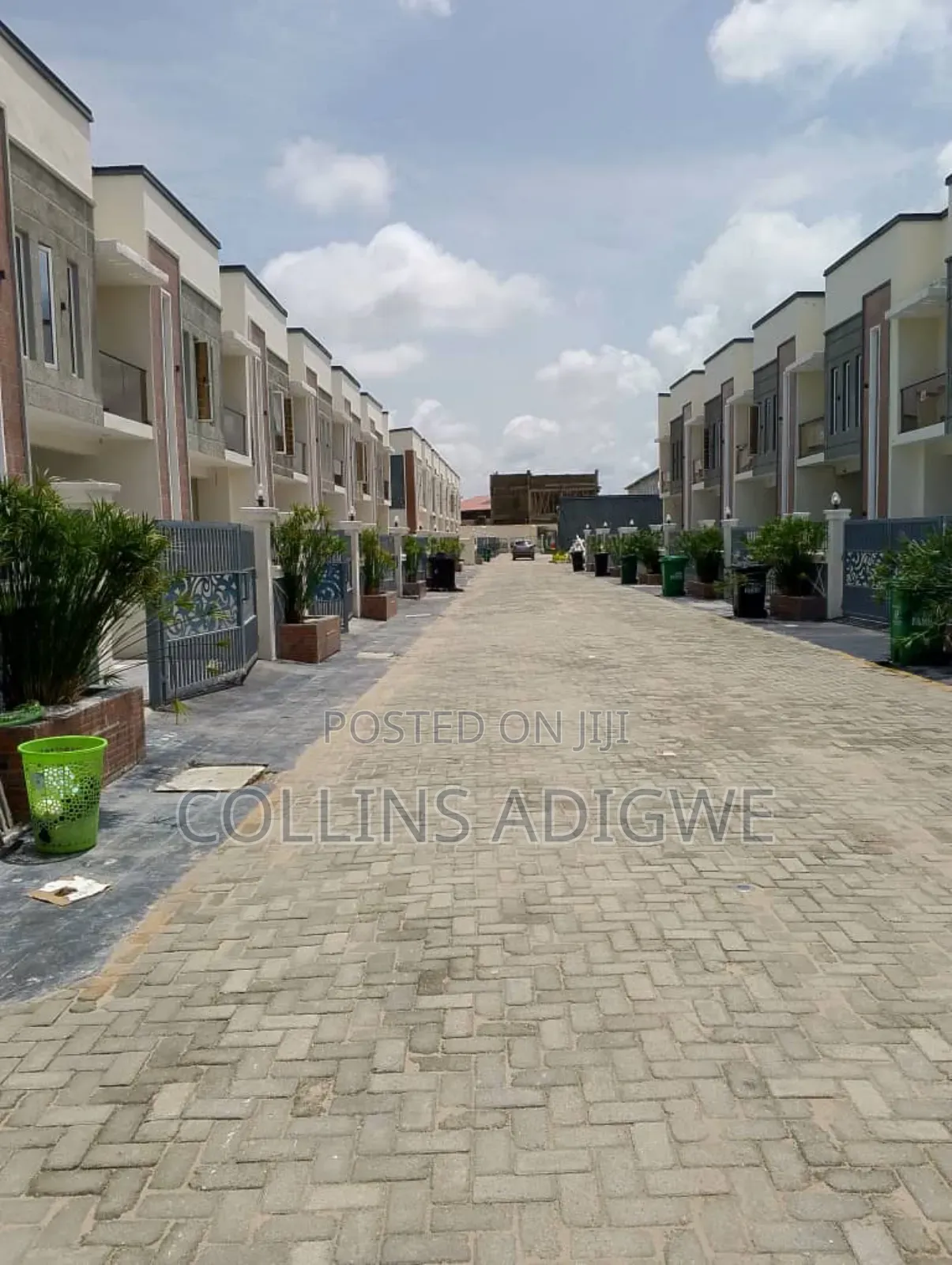 4bdrm Duplex in Grace Land Abraham, Graceland Estate for rent
