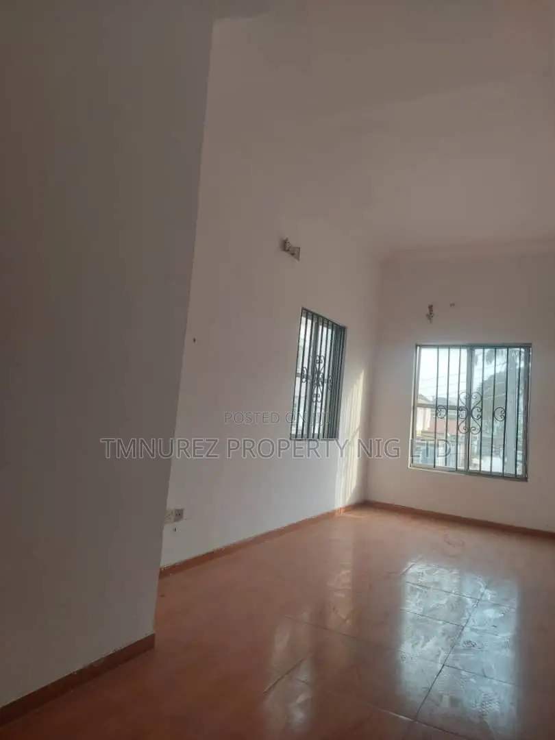 Studio Apartment in Lekki Conseevation, Chevron for rent
