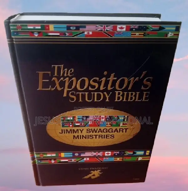 KJV the Expositor's Study Bible Hardcover
