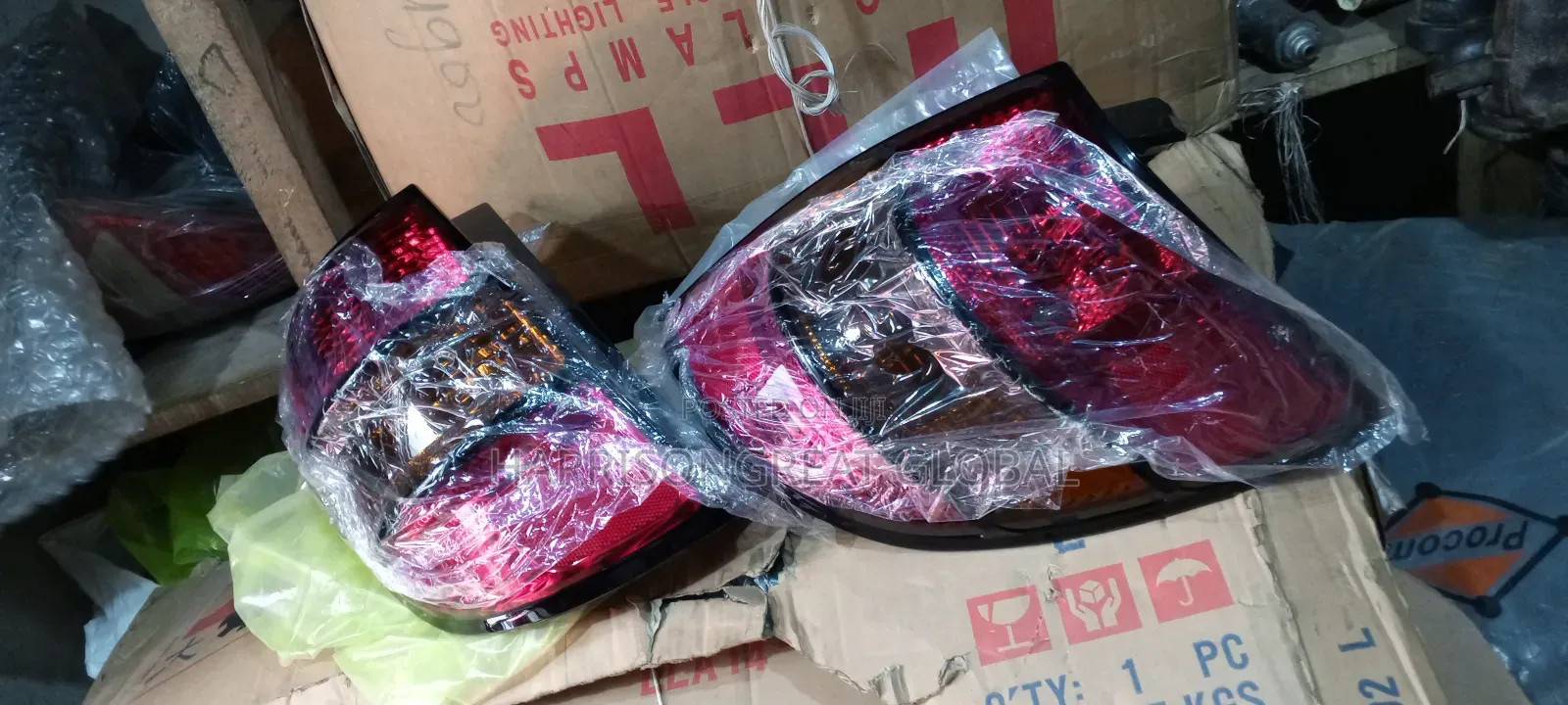 Rear Light for Pontiac Vibe 2005 Model