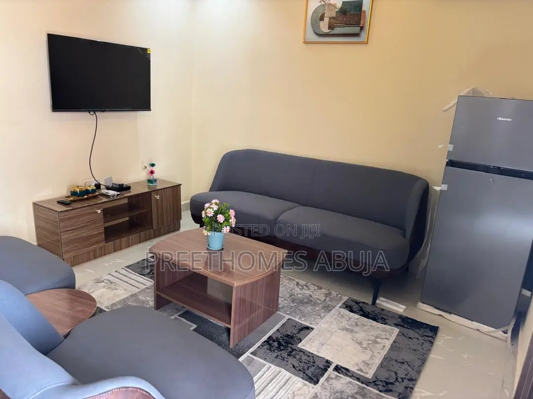 Fully Furnished 1 Bedroom Airbnb Apartment