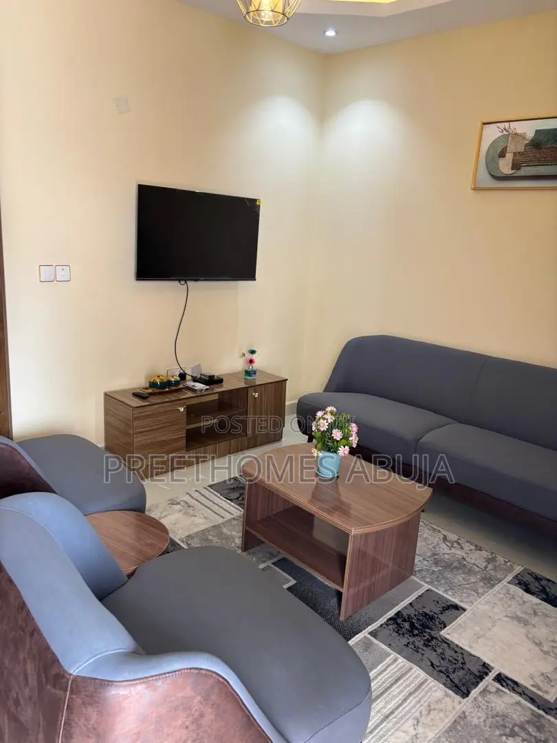 Fully Furnished 1 Bedroom Airbnb Apartment