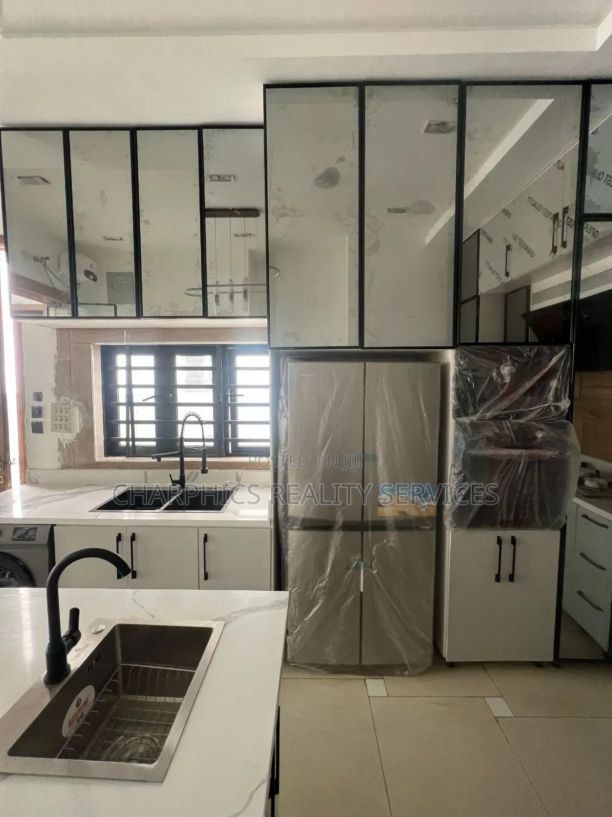 4bdrm Duplex in Lekki for sale