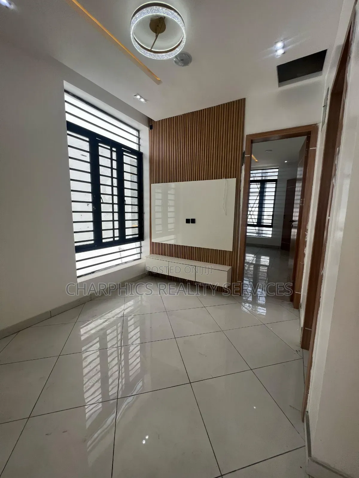 4bdrm Duplex in Lekki for sale