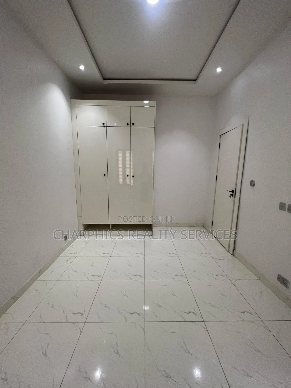 4bdrm Duplex in Lekki for sale