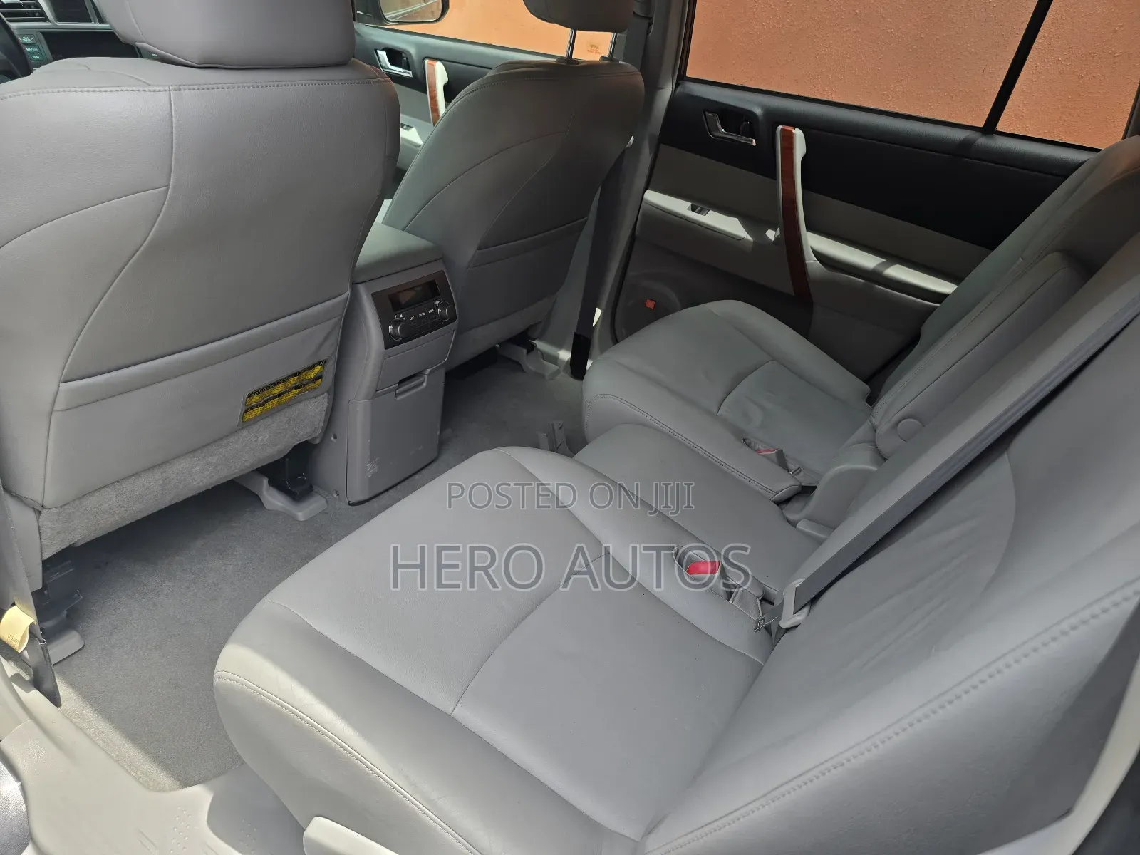 Toyota Highlander Limited 2010 Gray