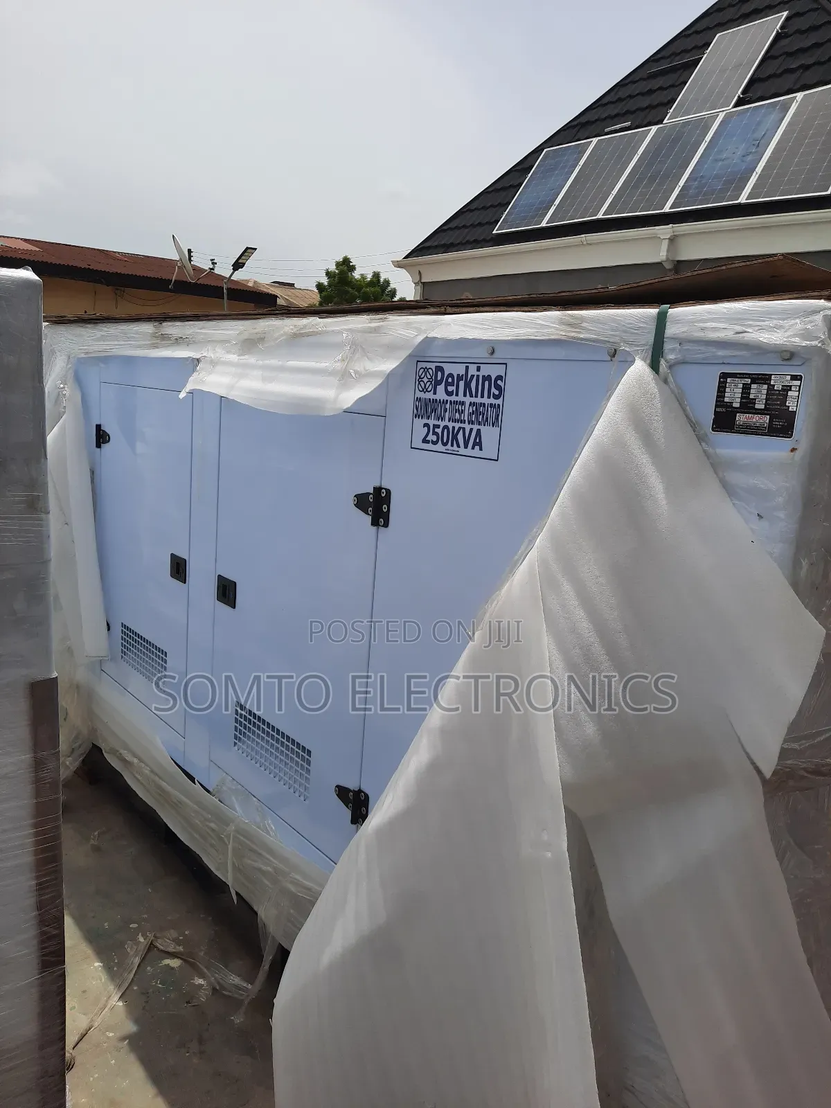 Sp250. Original Perkins 250kva Soundproof 2years Warranty