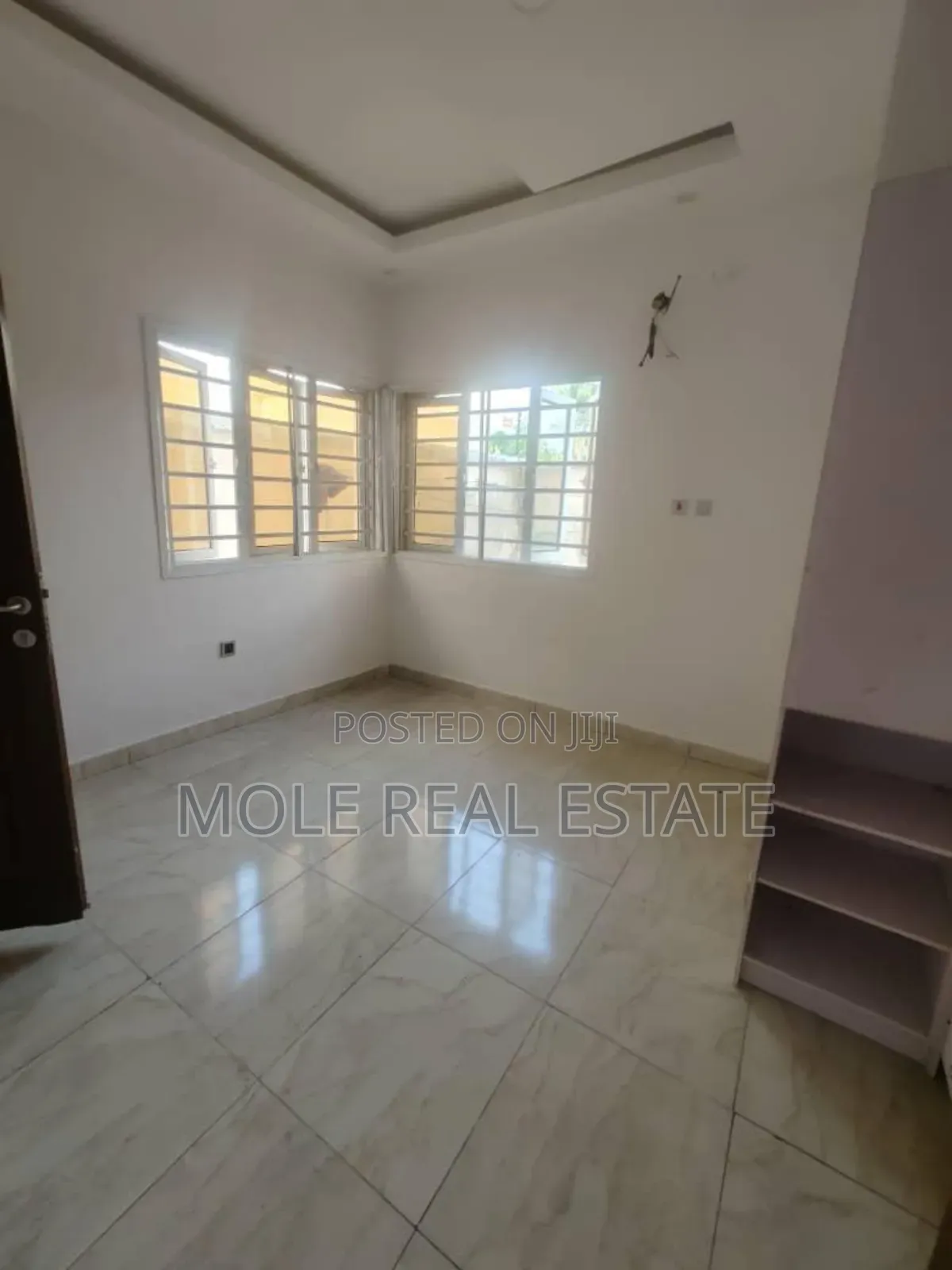 3bdrm Block of Flats in Diamond Estate, Ifako-Ijaiye for sale