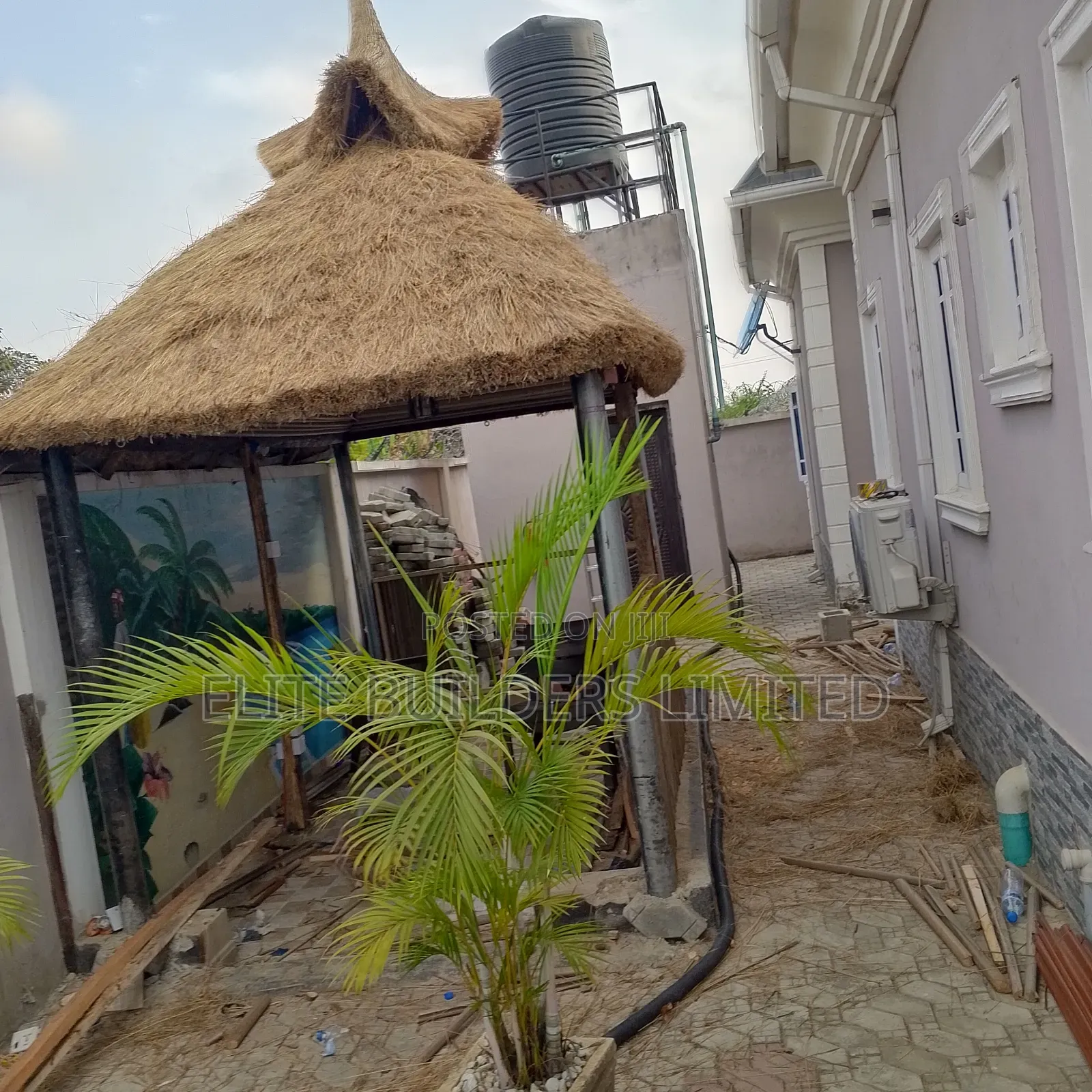 Quality Design Bush Bar Gazebo Hut In Lagos