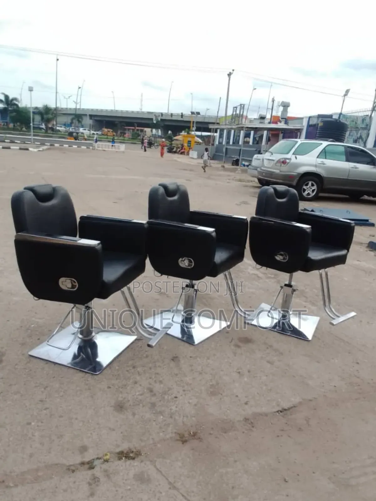 Imported Executive Rolling Recliner Barber Chair
