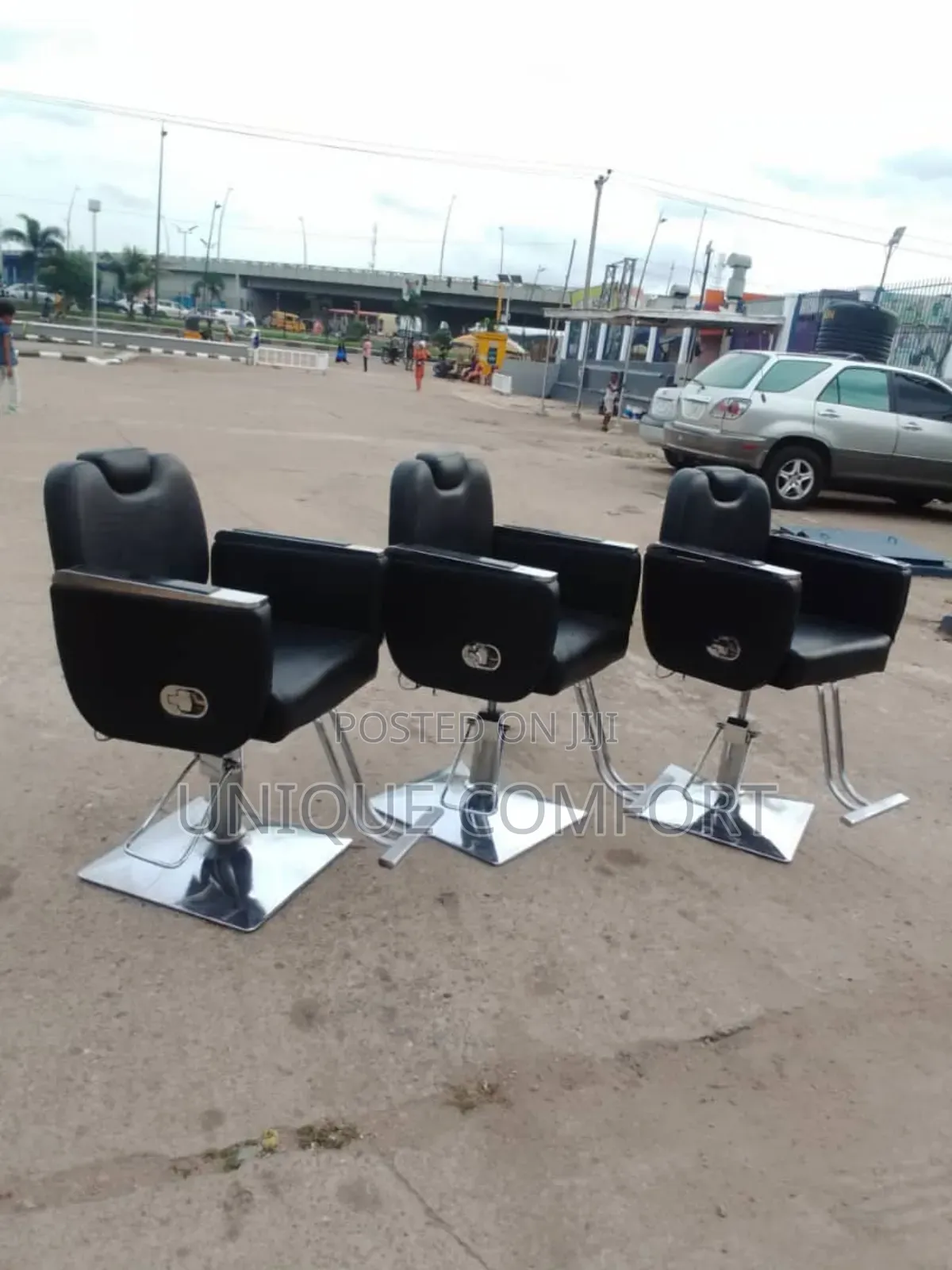 Imported Executive Salon Rolling Recliner Barber Chair