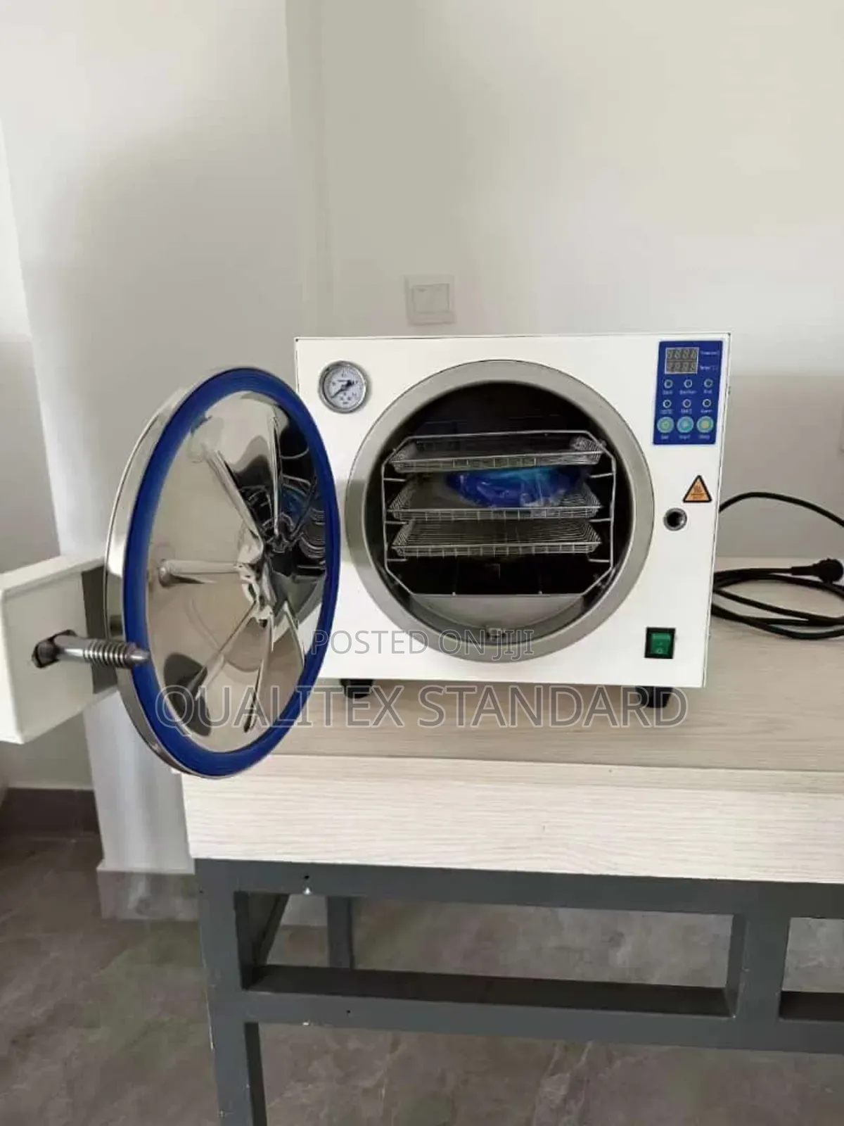 18 Litre Sterilizer