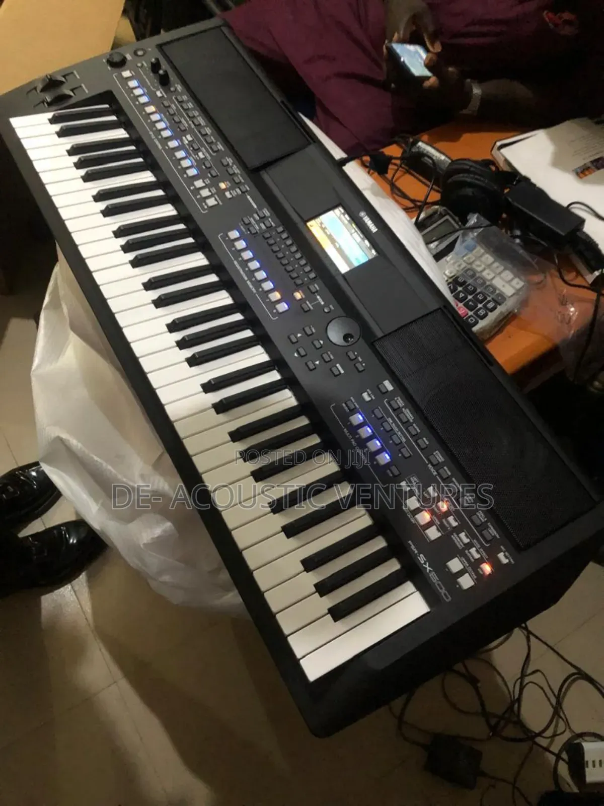 Brand New Sx 600 Yamaha Keyboard