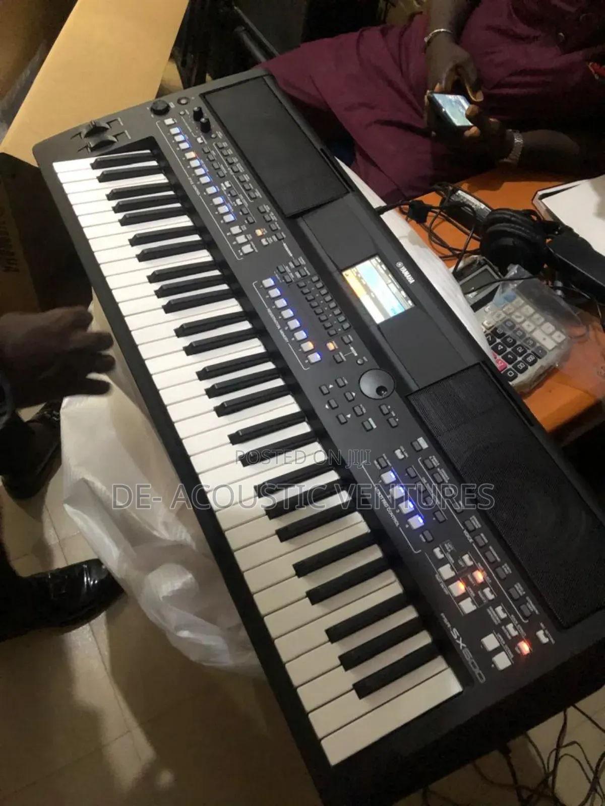 Brand New Sx 600 Yamaha Keyboard