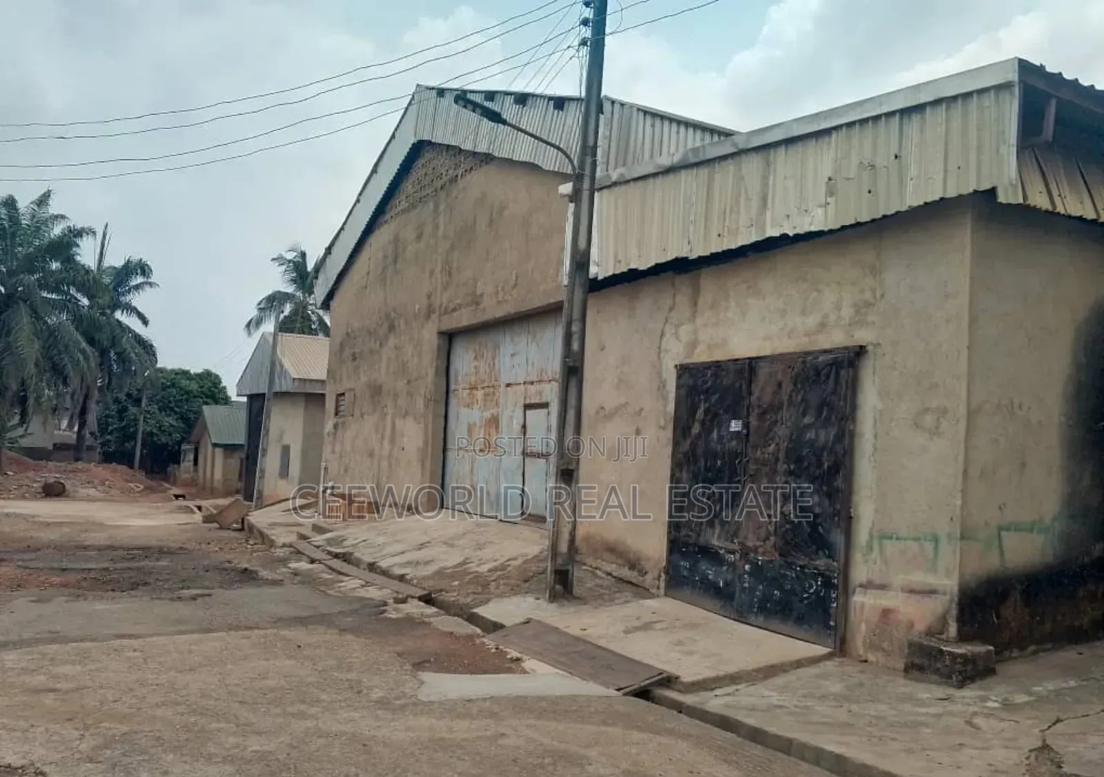 Over 4700sqm Warehouse Available for Sale