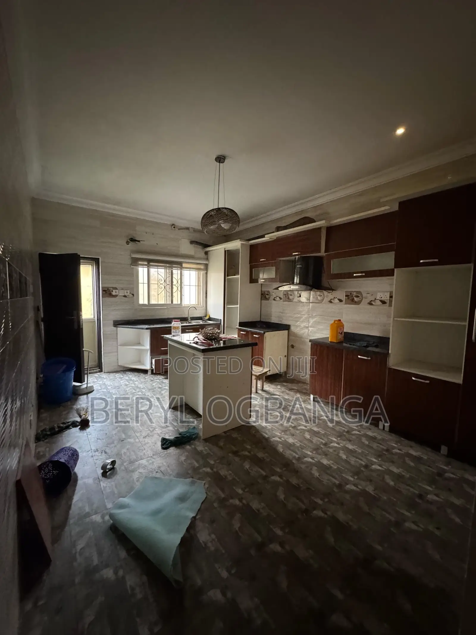 4bdrm Duplex in Osapa london for rent
