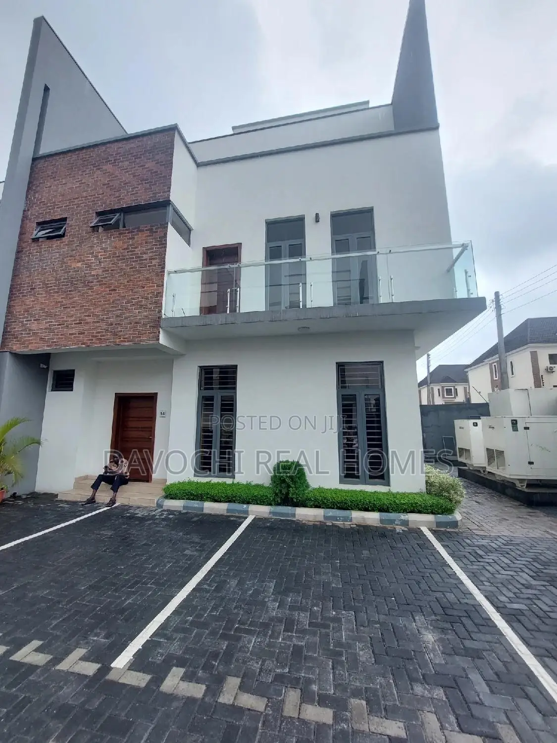 4bdrm Duplex in Ikate-Lekki for rent