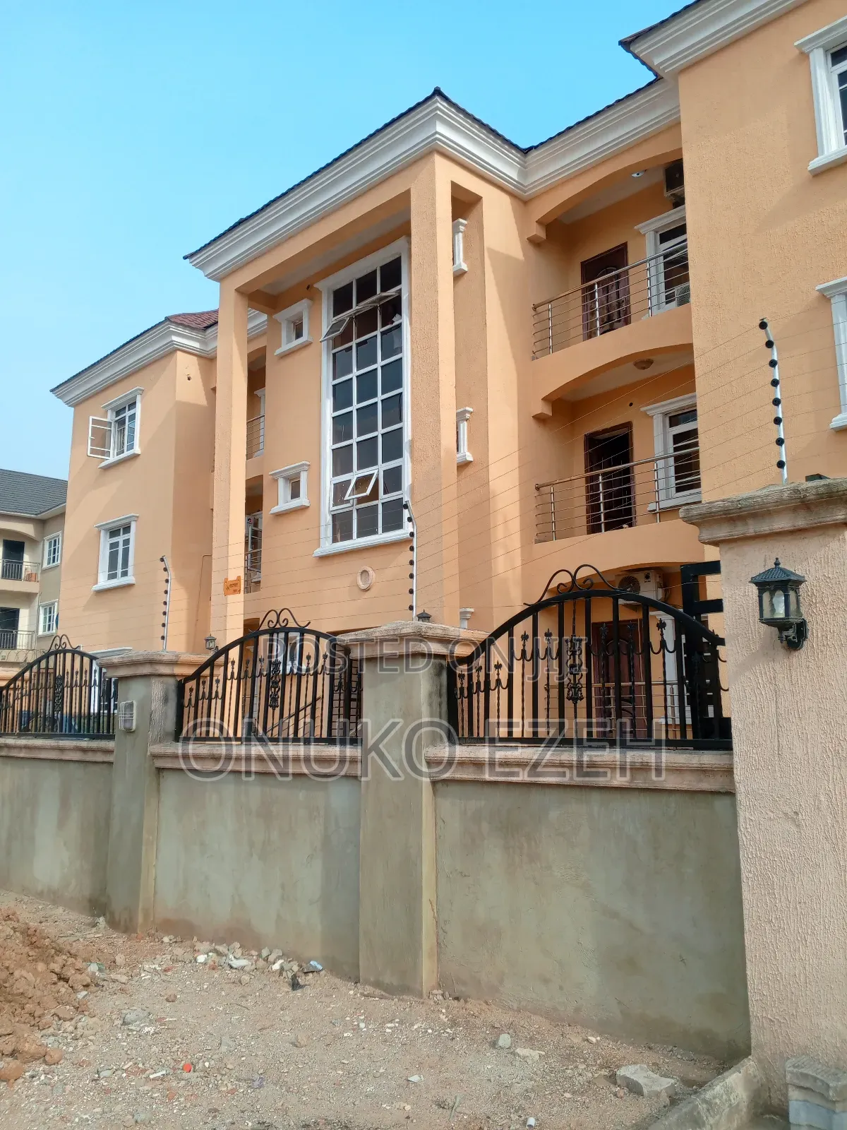 2bdrm Block of Flats in Shell Estate, Katampe (Main) for rent