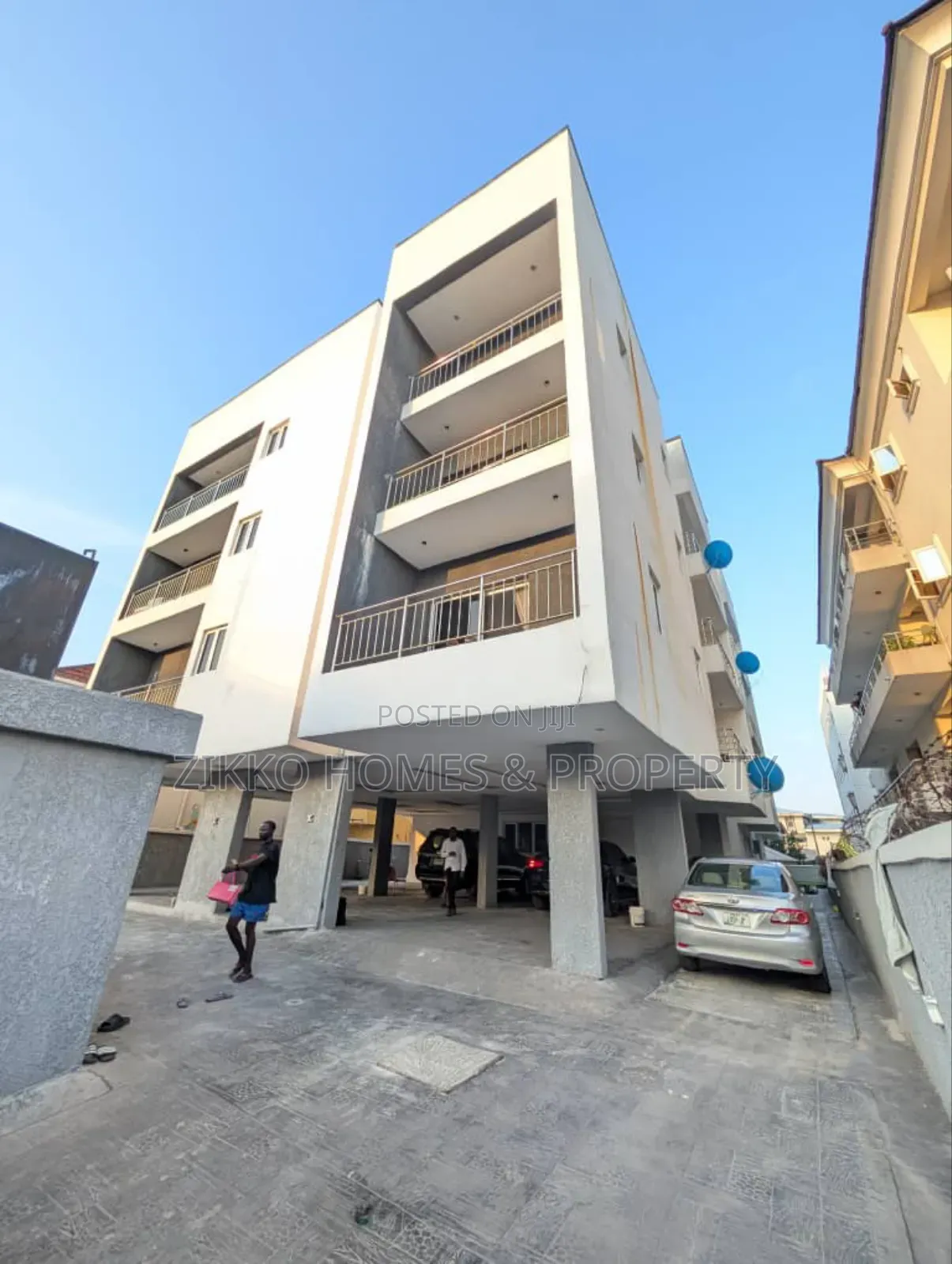 3bdrm Apartment in Chevron Drive, Lekki for sale