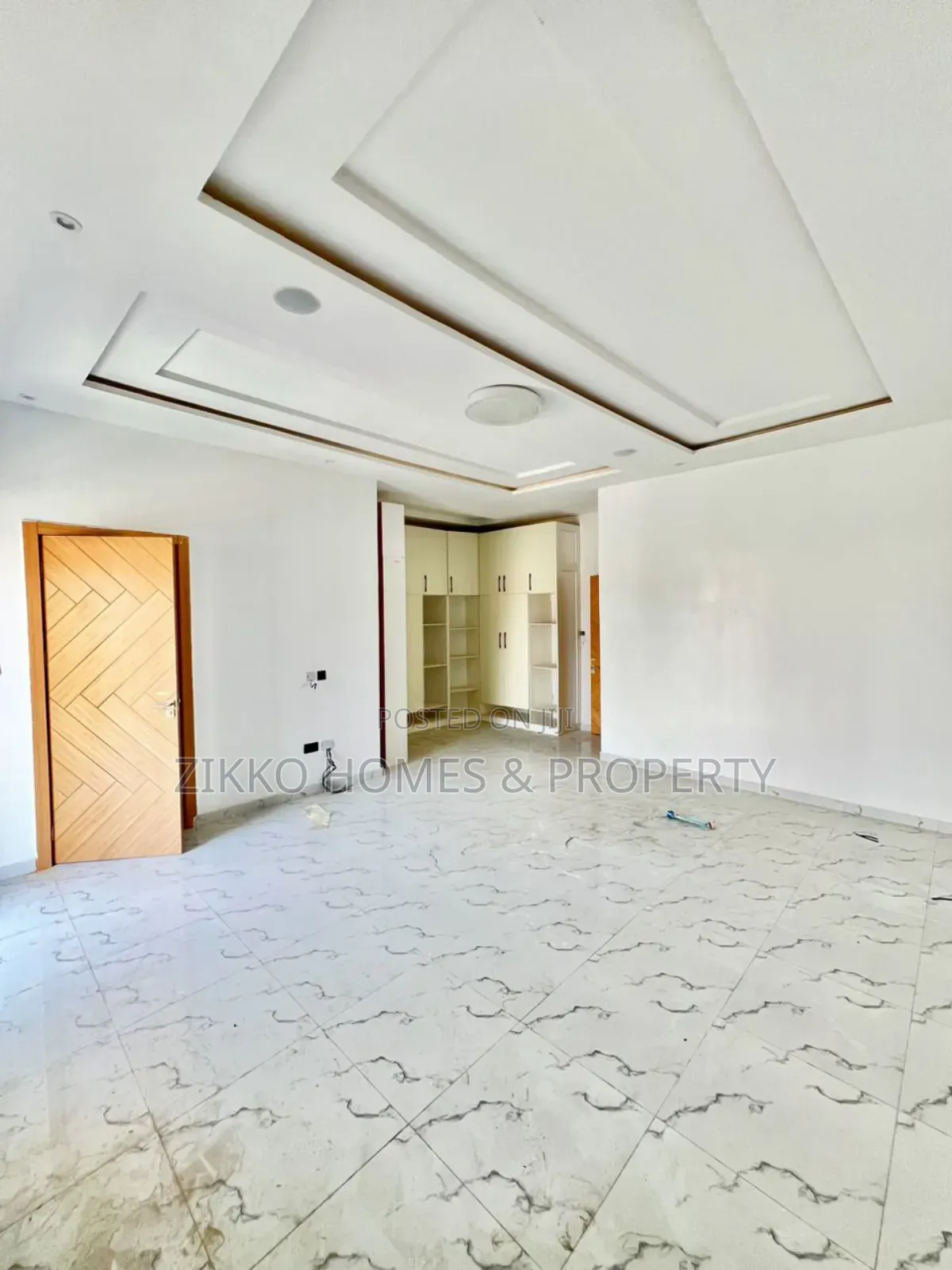 4bdrm Townhouse/Terrace in Harris Drive, Lekki for sale