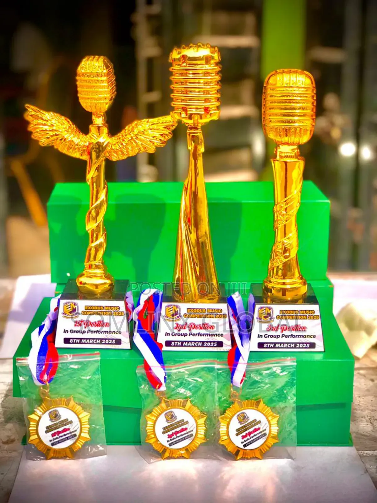 Mic Golden Trophy Plaque Are Available