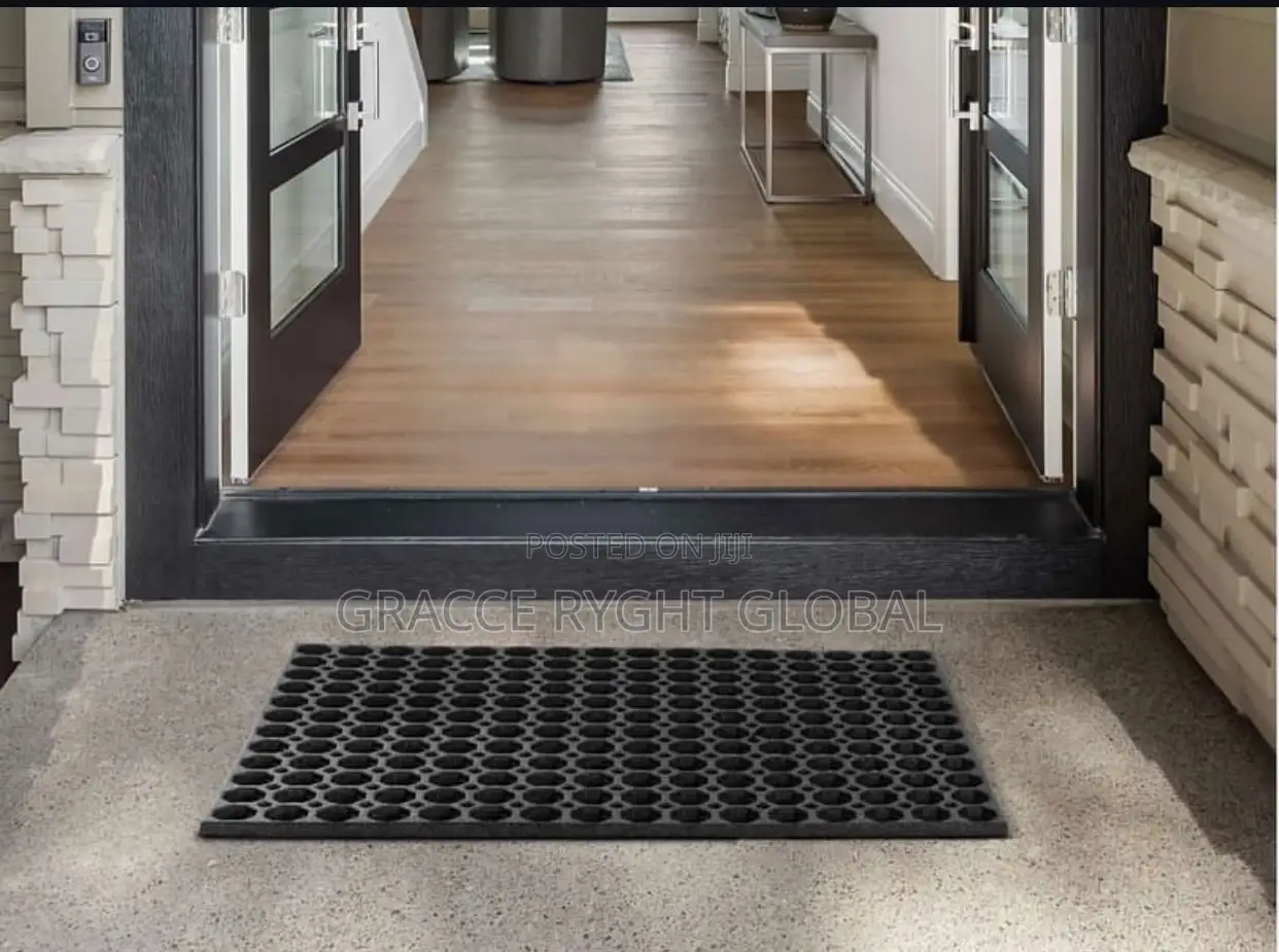 Non Slip Hollow Mat 40 X 60cm