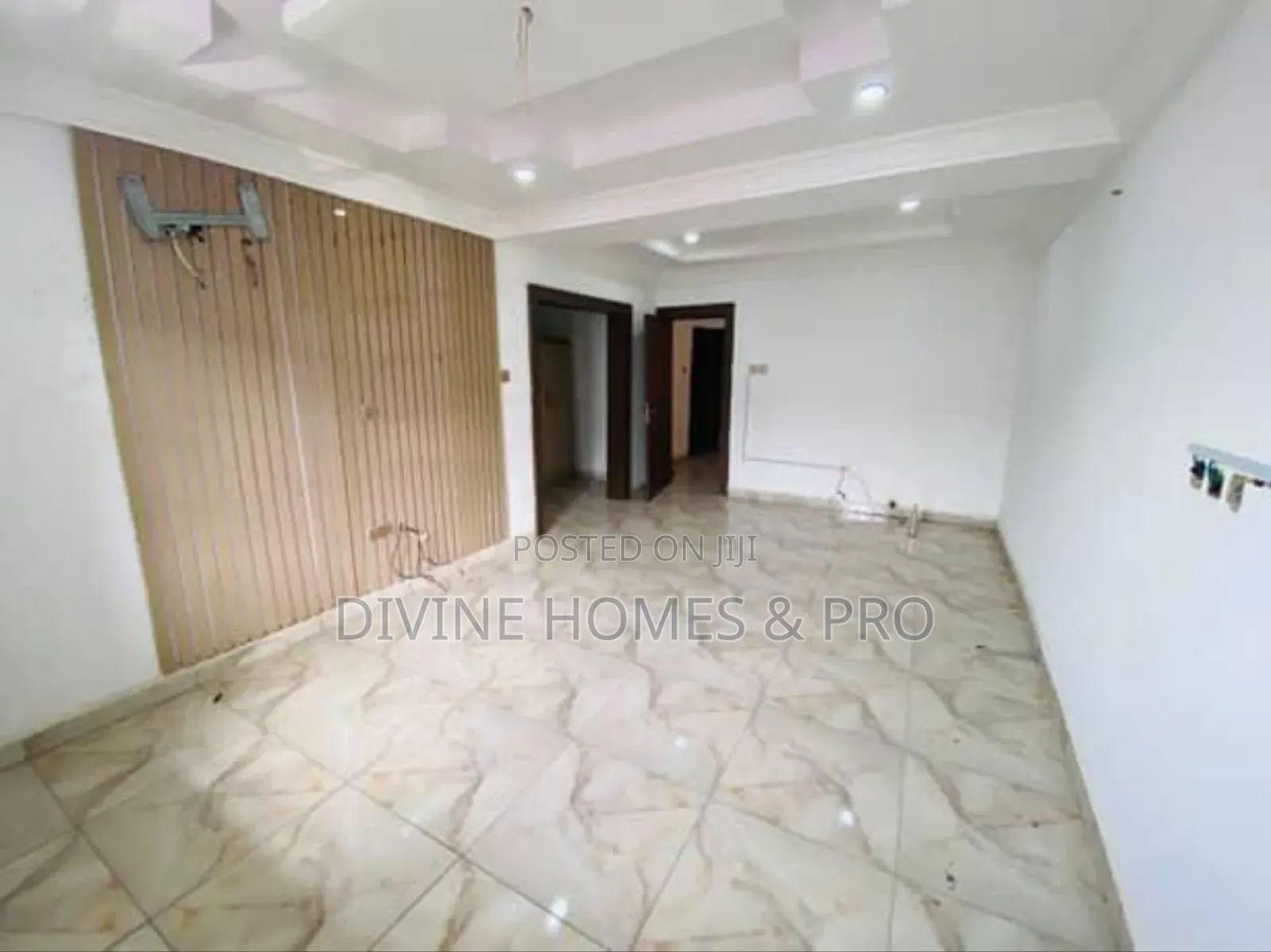 4bdrm Duplex in Kaura for sale