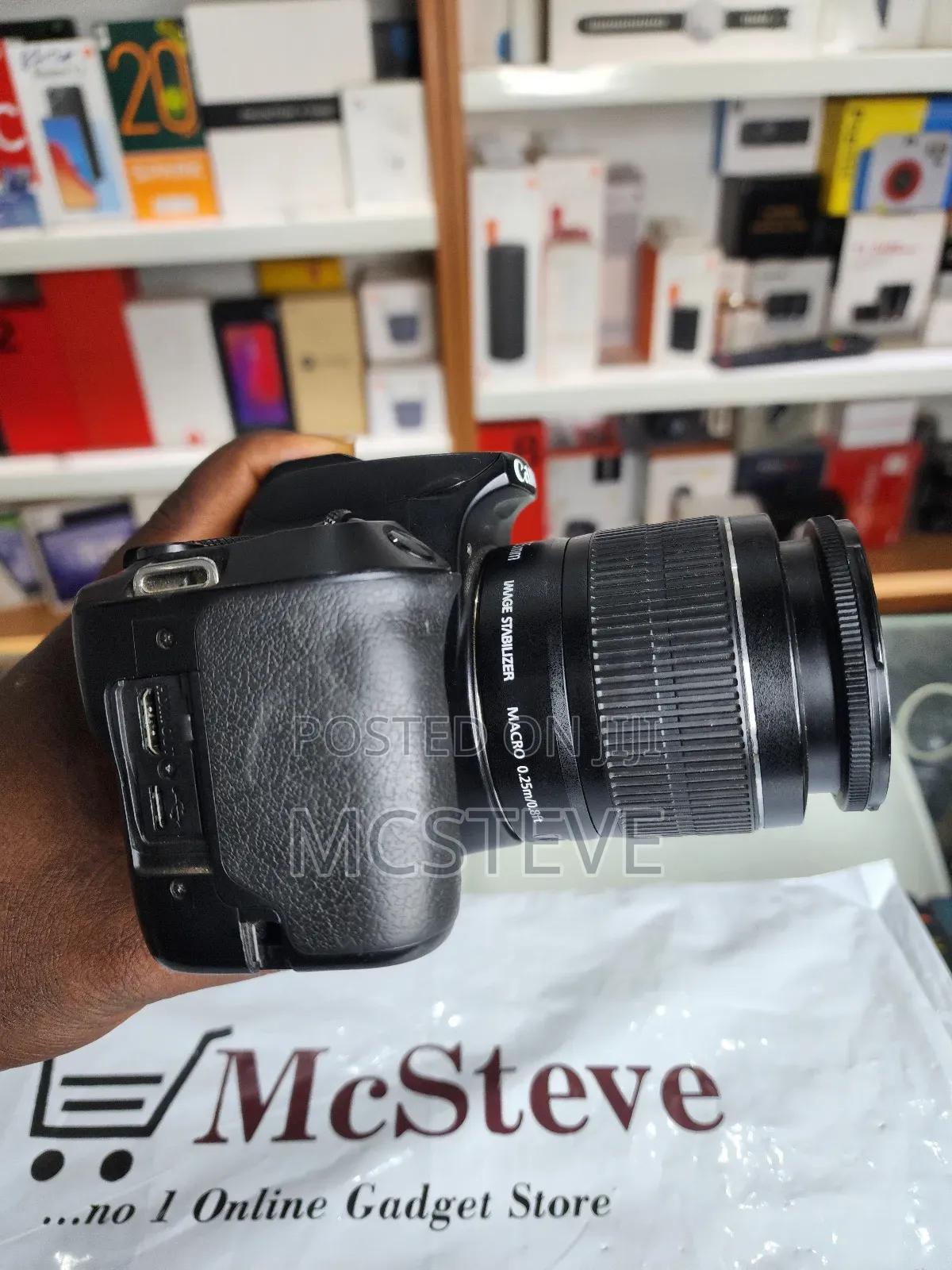 Canon Eos 250d DSLR Camera With 18-55mm Lens