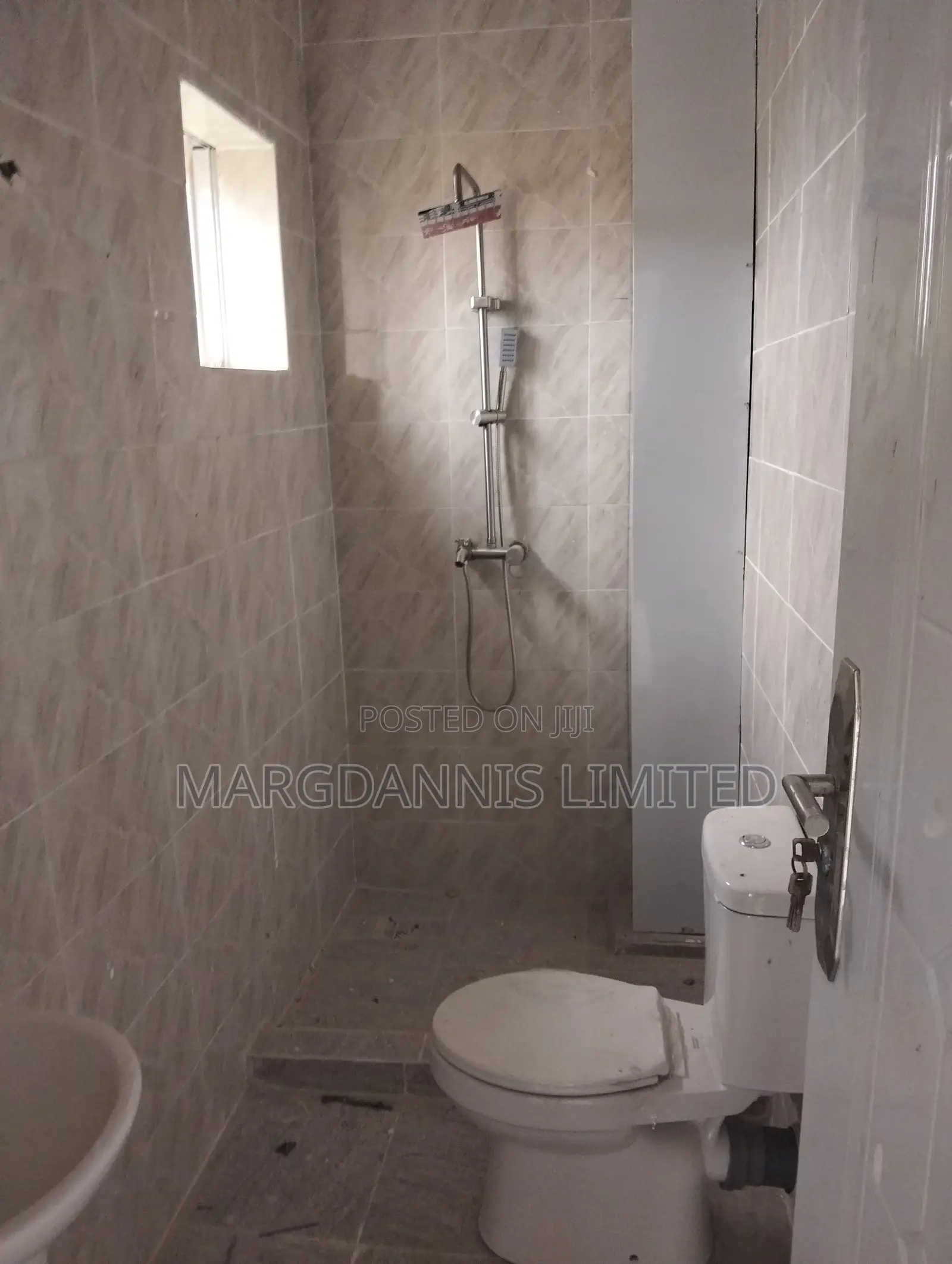 3bdrm Duplex in Fashola Estate, Ibeshe / Ikorodu for sale