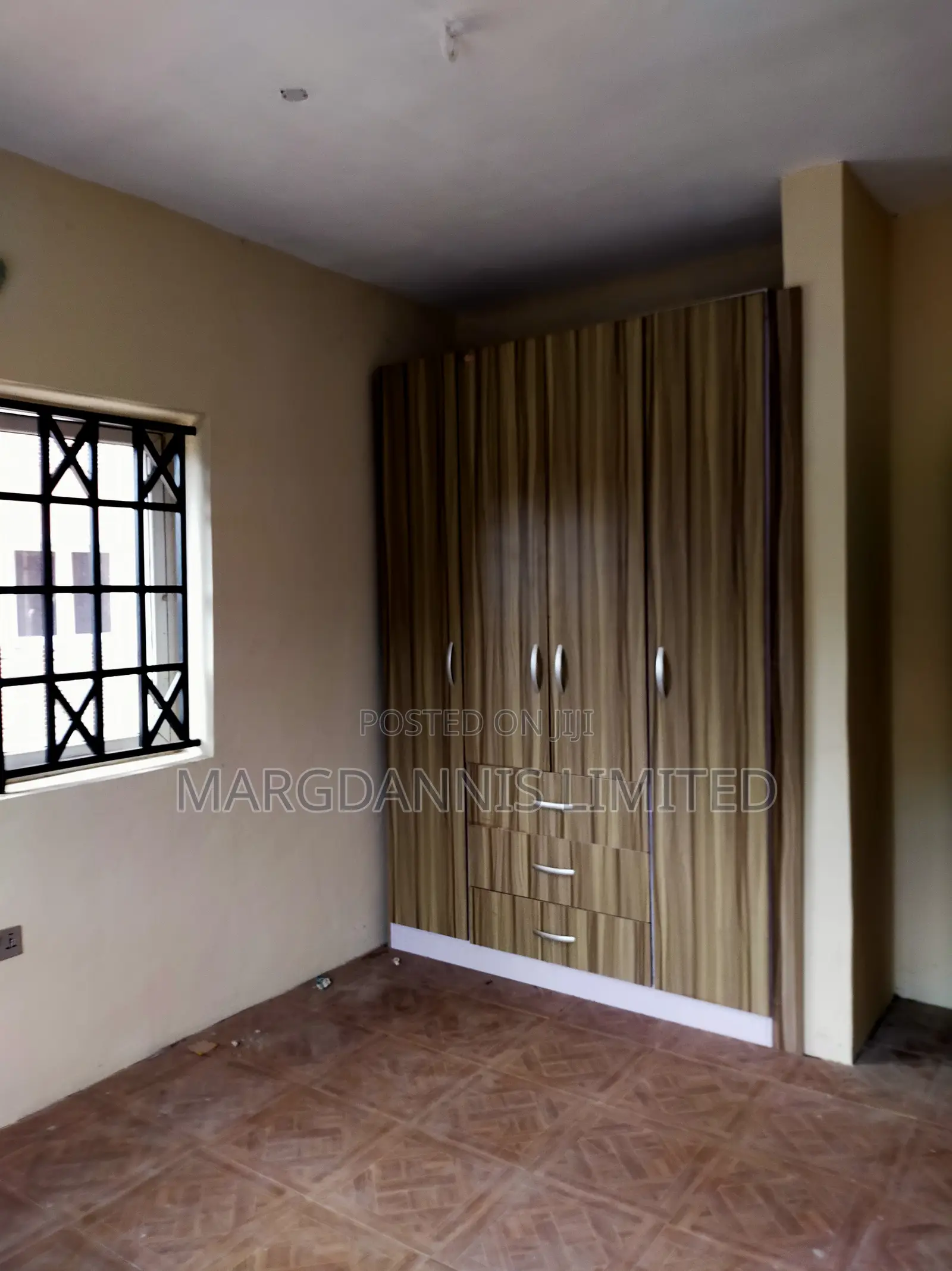 2bdrm Block of Flats in Fashola Estate, Ibeshe / Ikorodu for rent