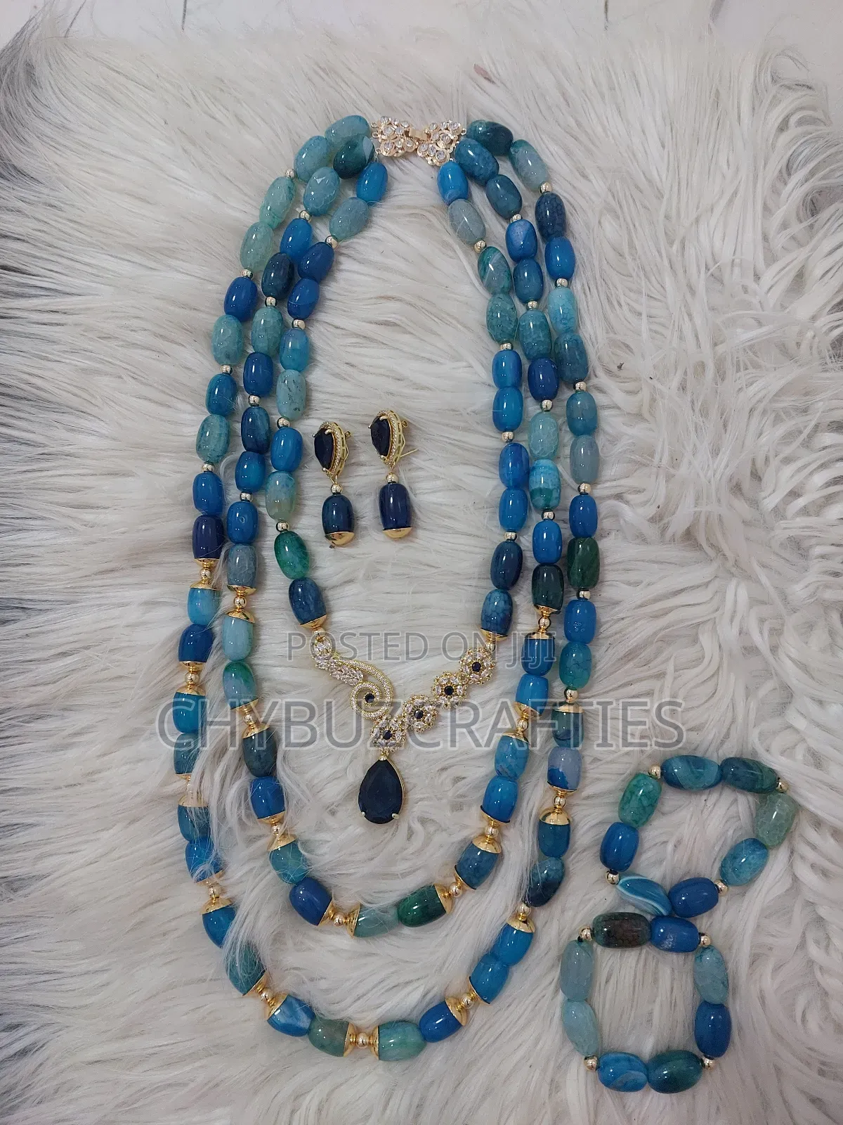 Acrylic Three Layers Bead With Gold Stones