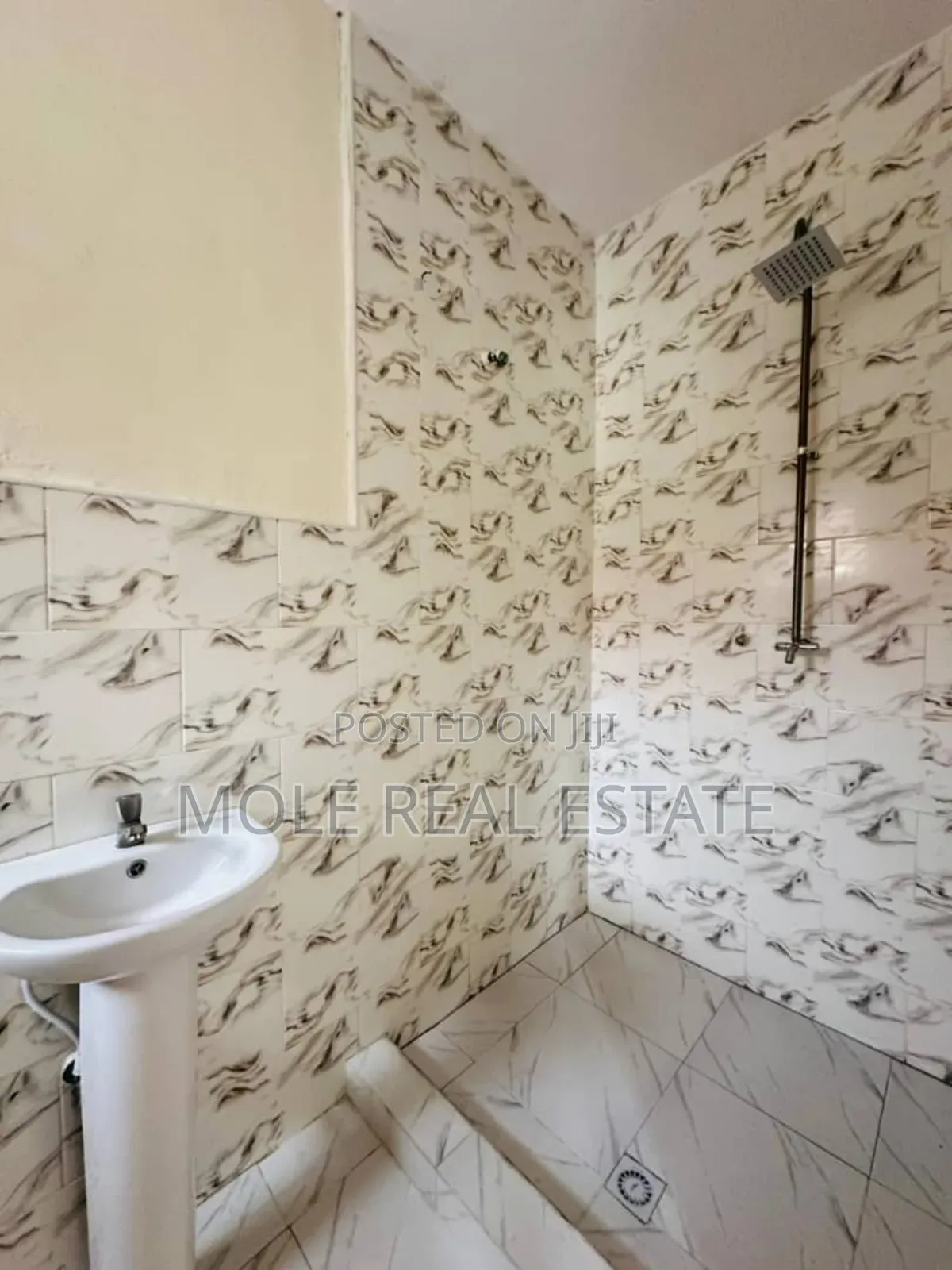 Furnished 4bdrm Duplex in Osapa London Leki for sale