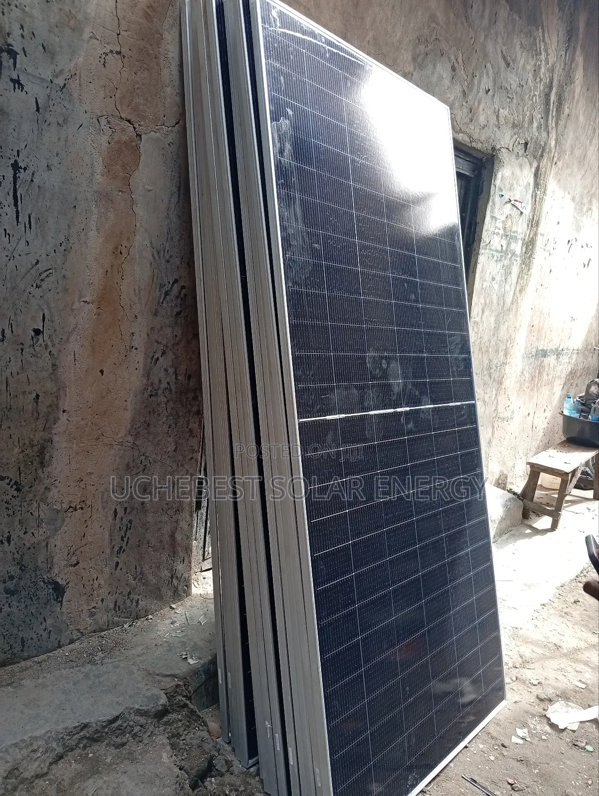630w/48v/156cell Jinko Panel by Fetcher