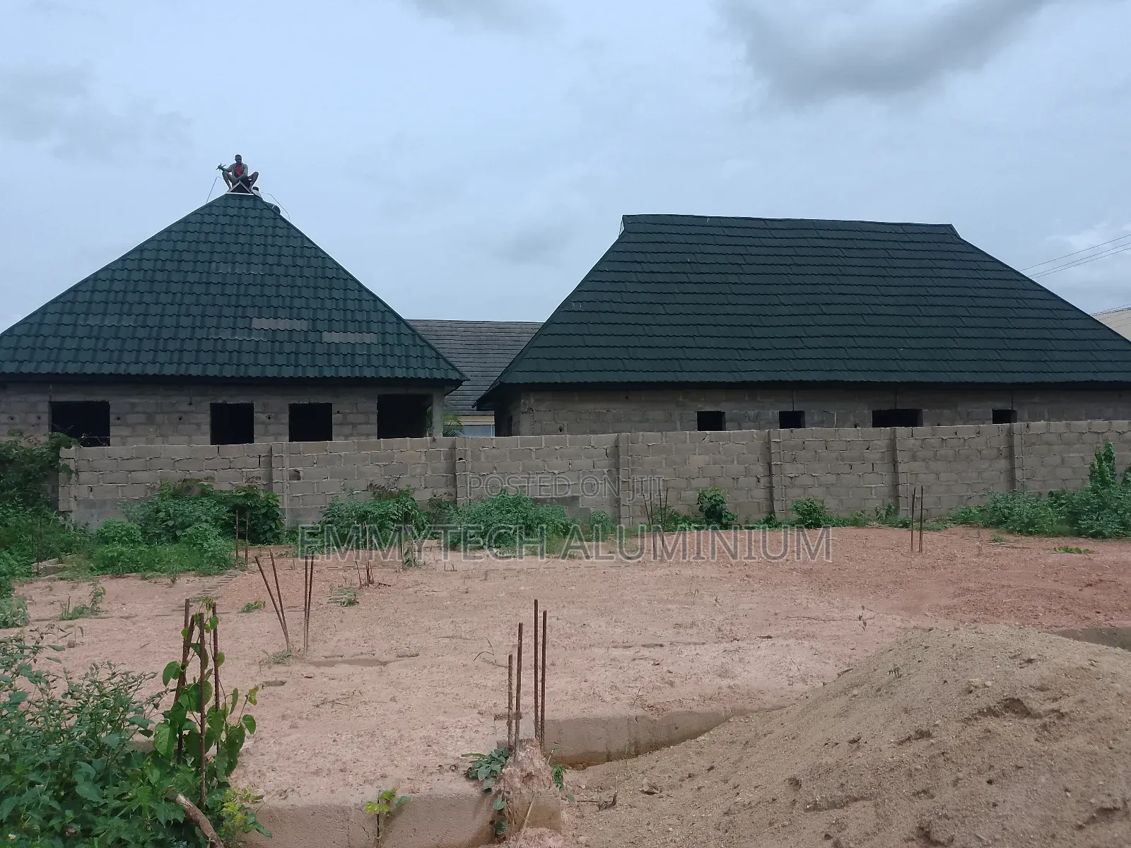 Good Looking Roofing Materials