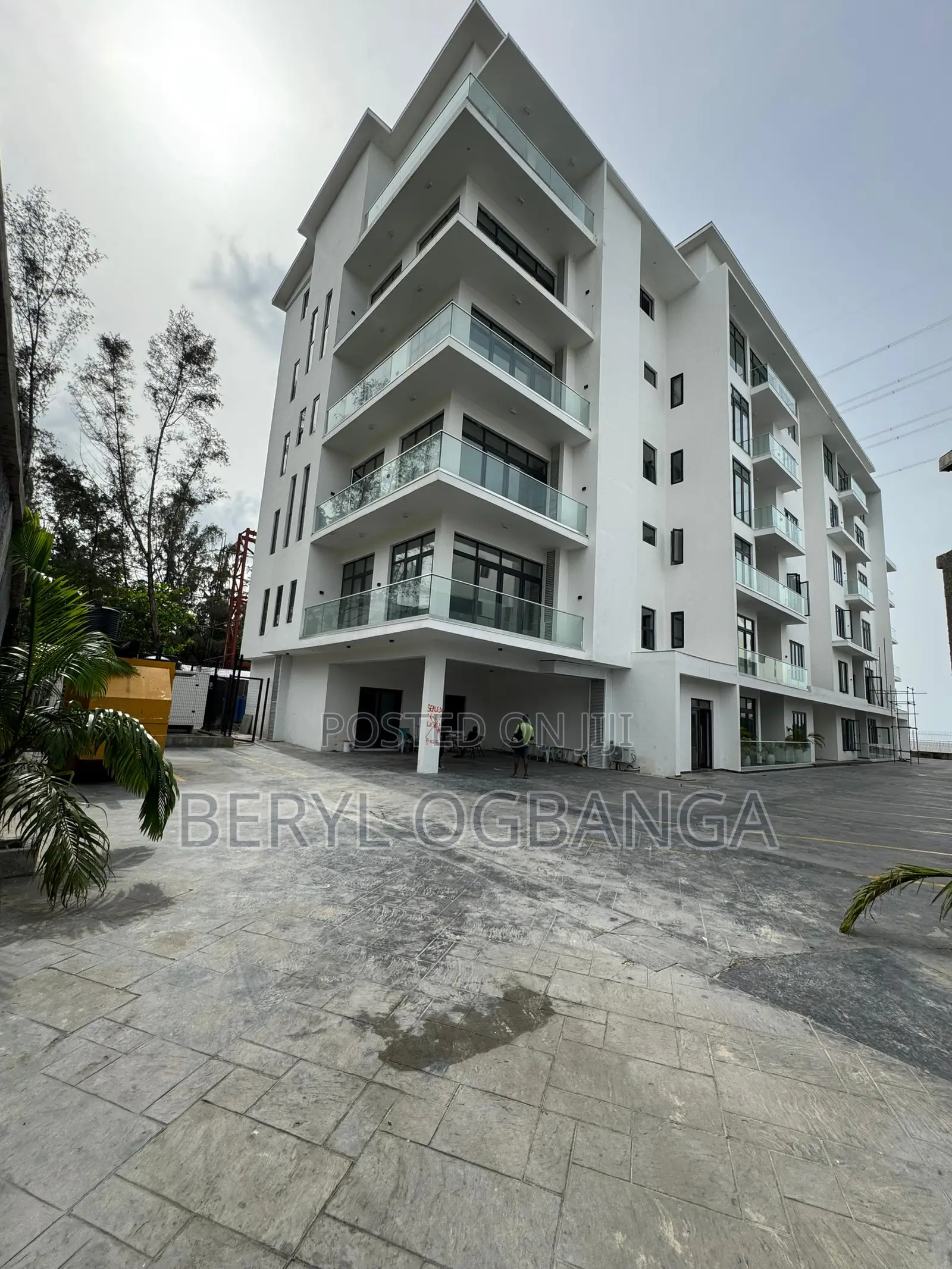 3bdrm Apartment in Ikoyi for rent