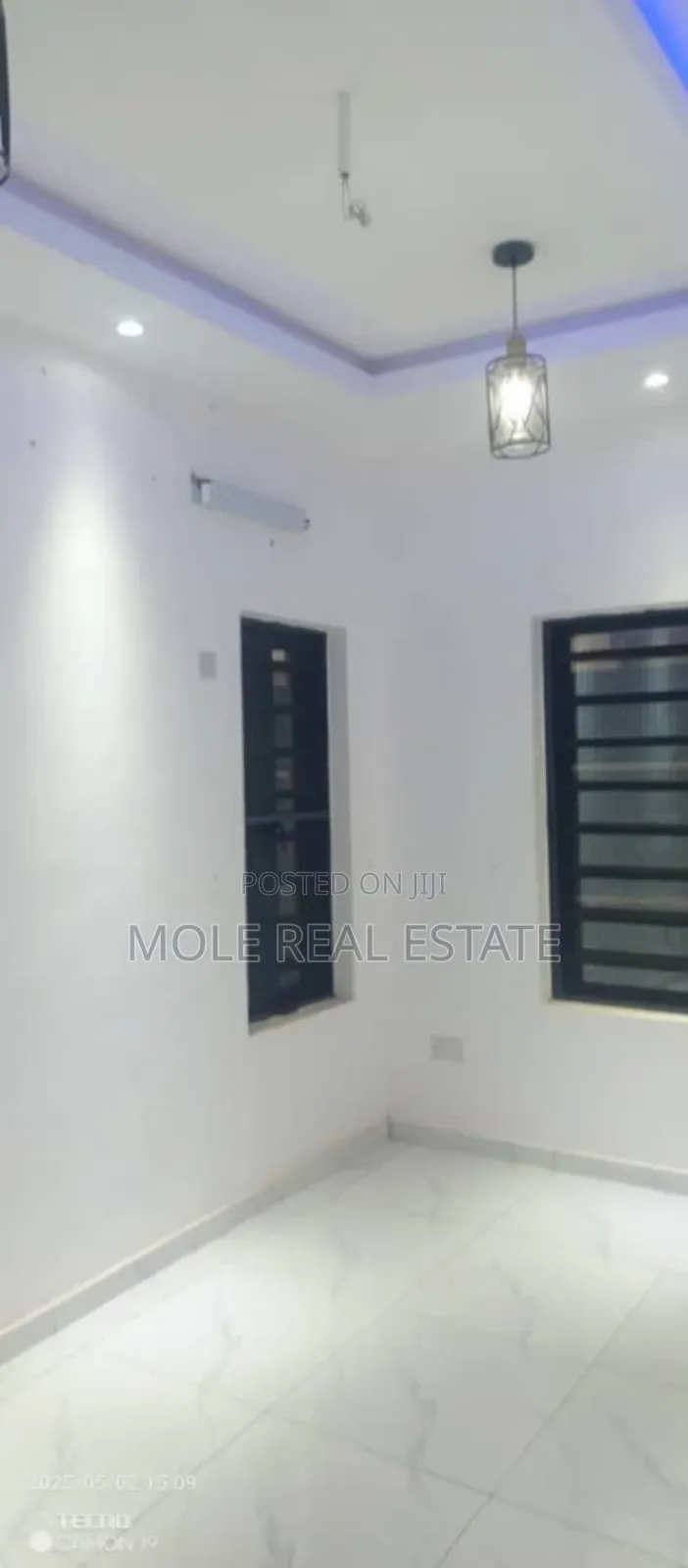 4bdrm Block of Flats in Adenyi Jones Ikeja for sale