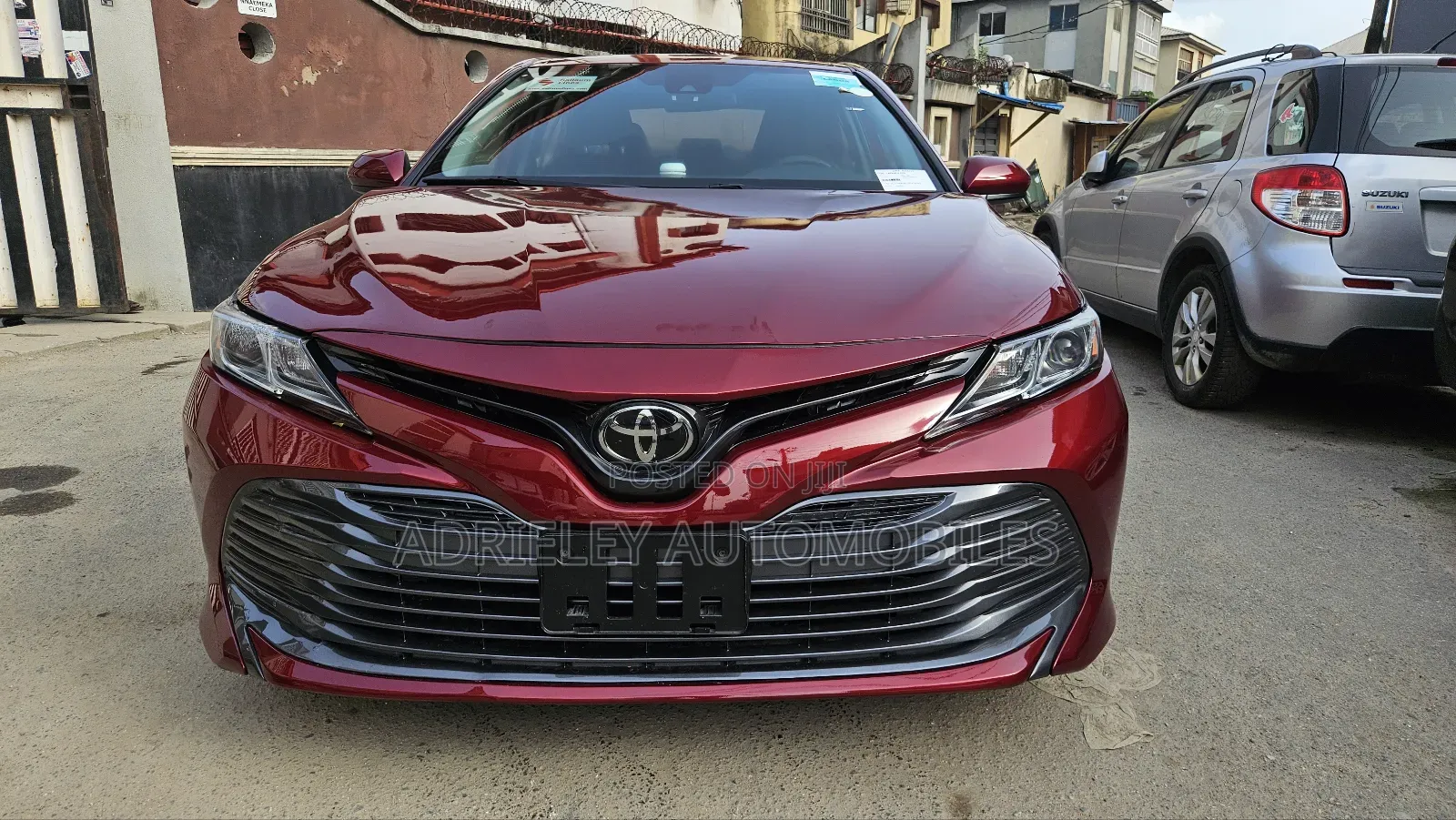 Toyota Camry LE FWD 2020 Burgundy
