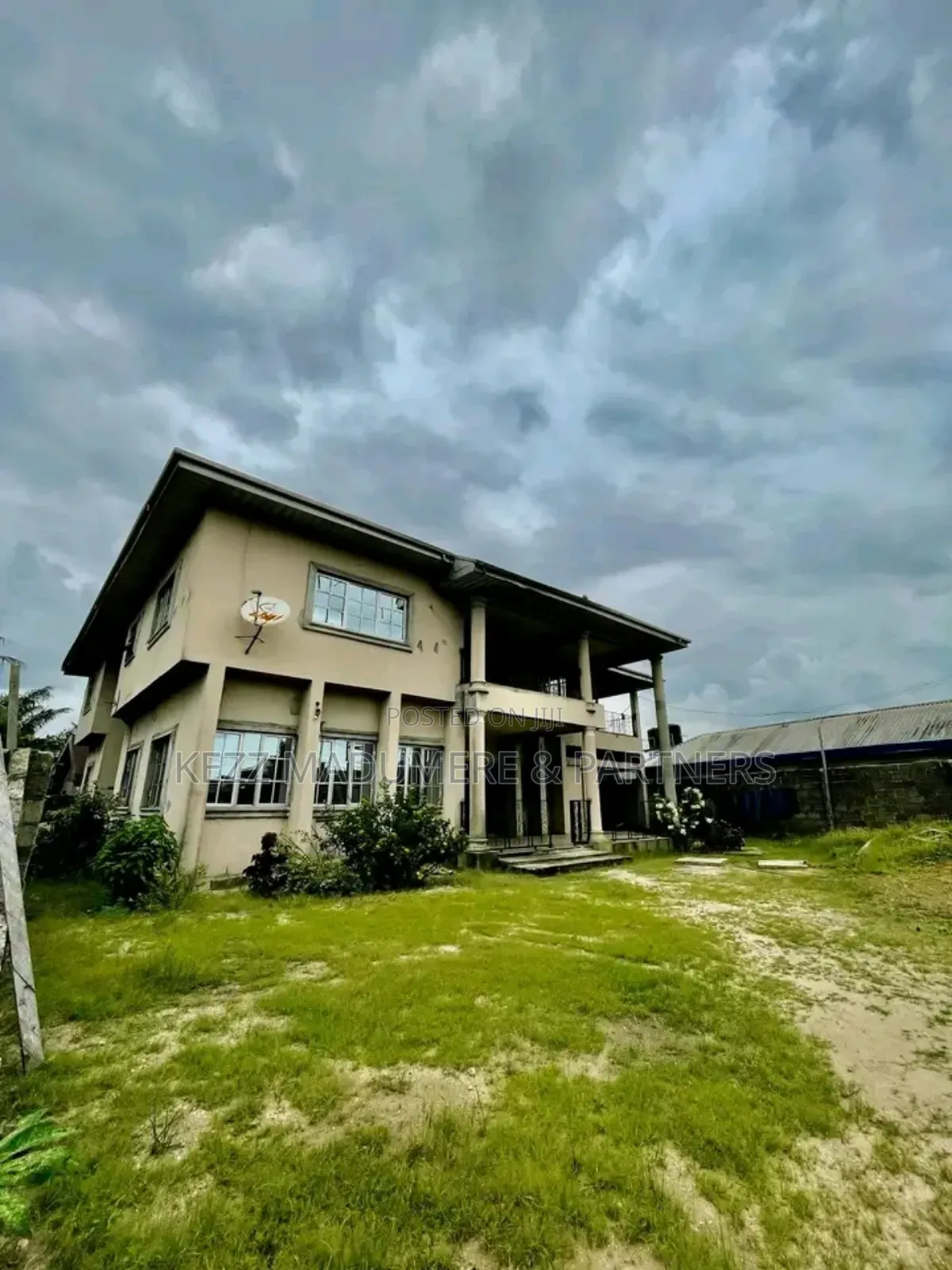 6bdrm Duplex in Origwe By Rumuesara, Port-Harcourt for sale