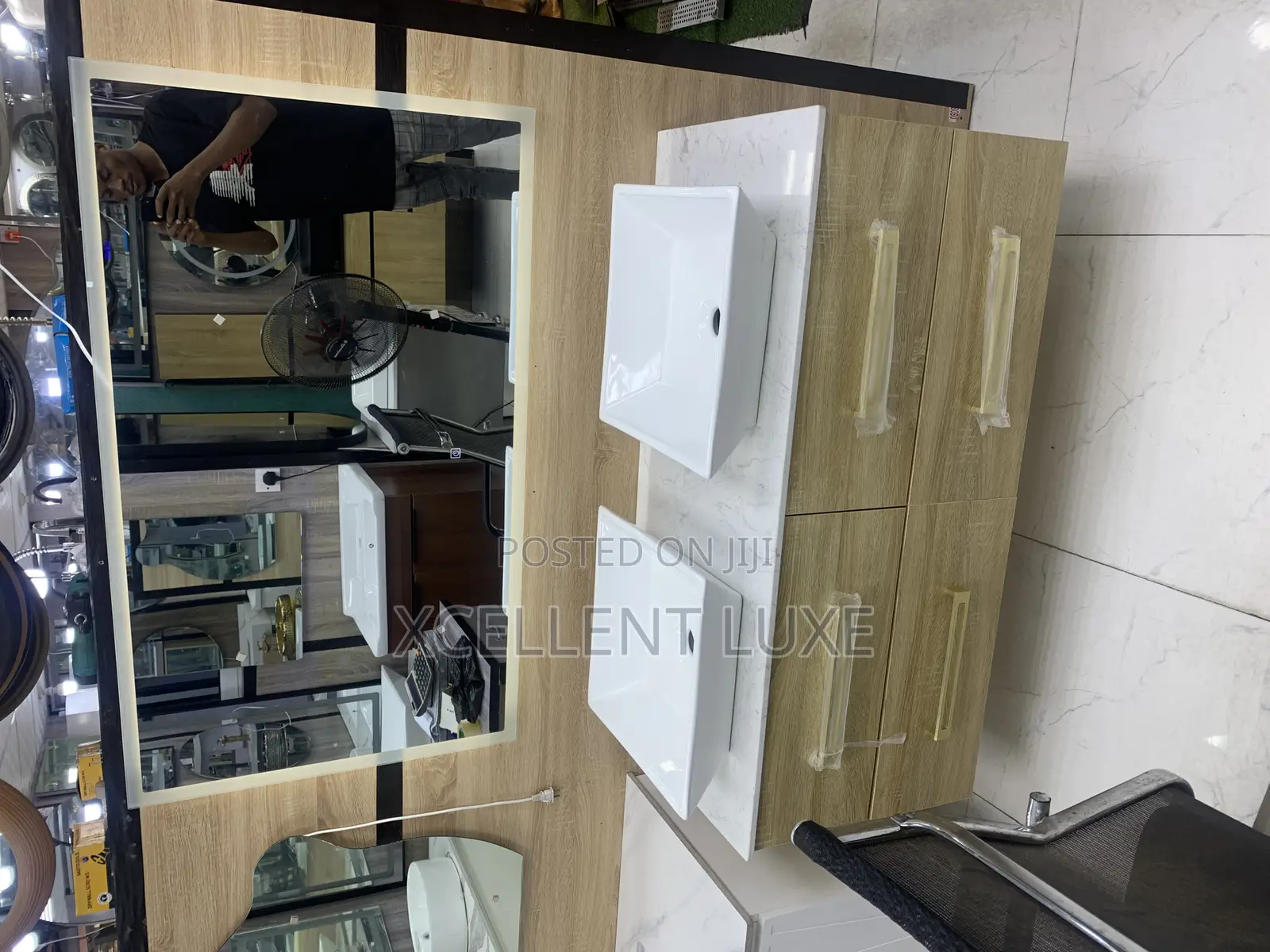 Double Bowl Cabinet Wash Hand Basin With Led Mirror