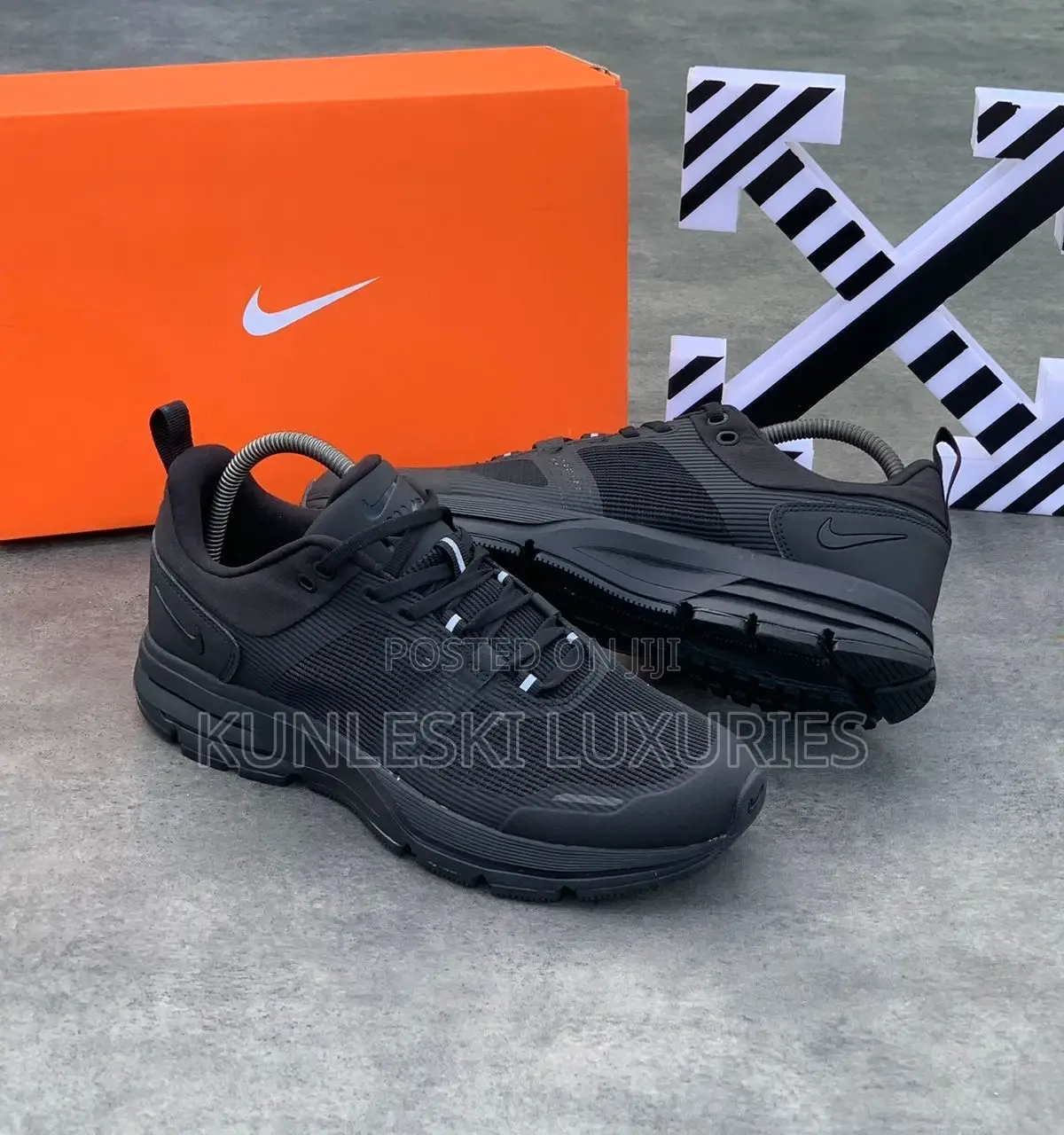 Original Nike Zoom Structure Running Sneakers in 2 Colorways