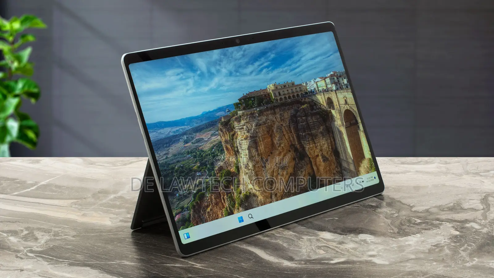 New Microsoft Surface Pro 11th Edition, a Copilot+ PC 16GB SSD 512GB