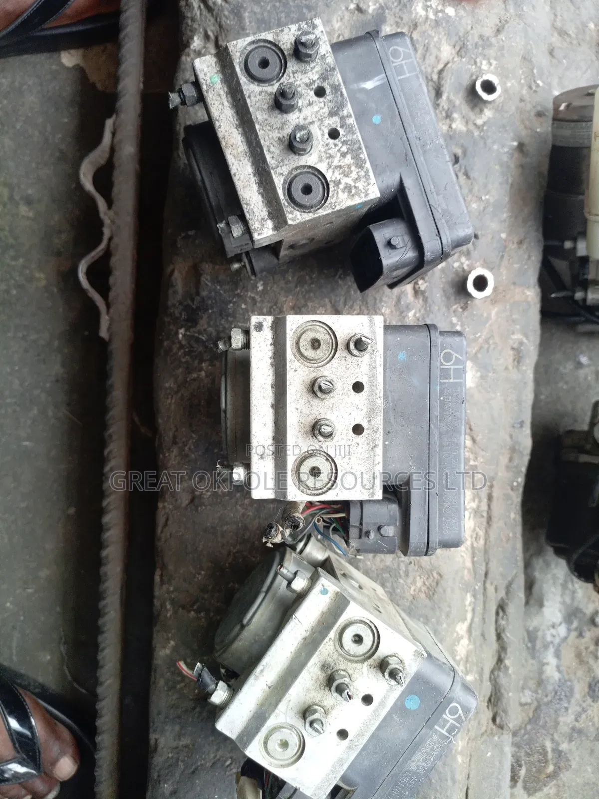 Toyota Hiace Bus 2005-2010