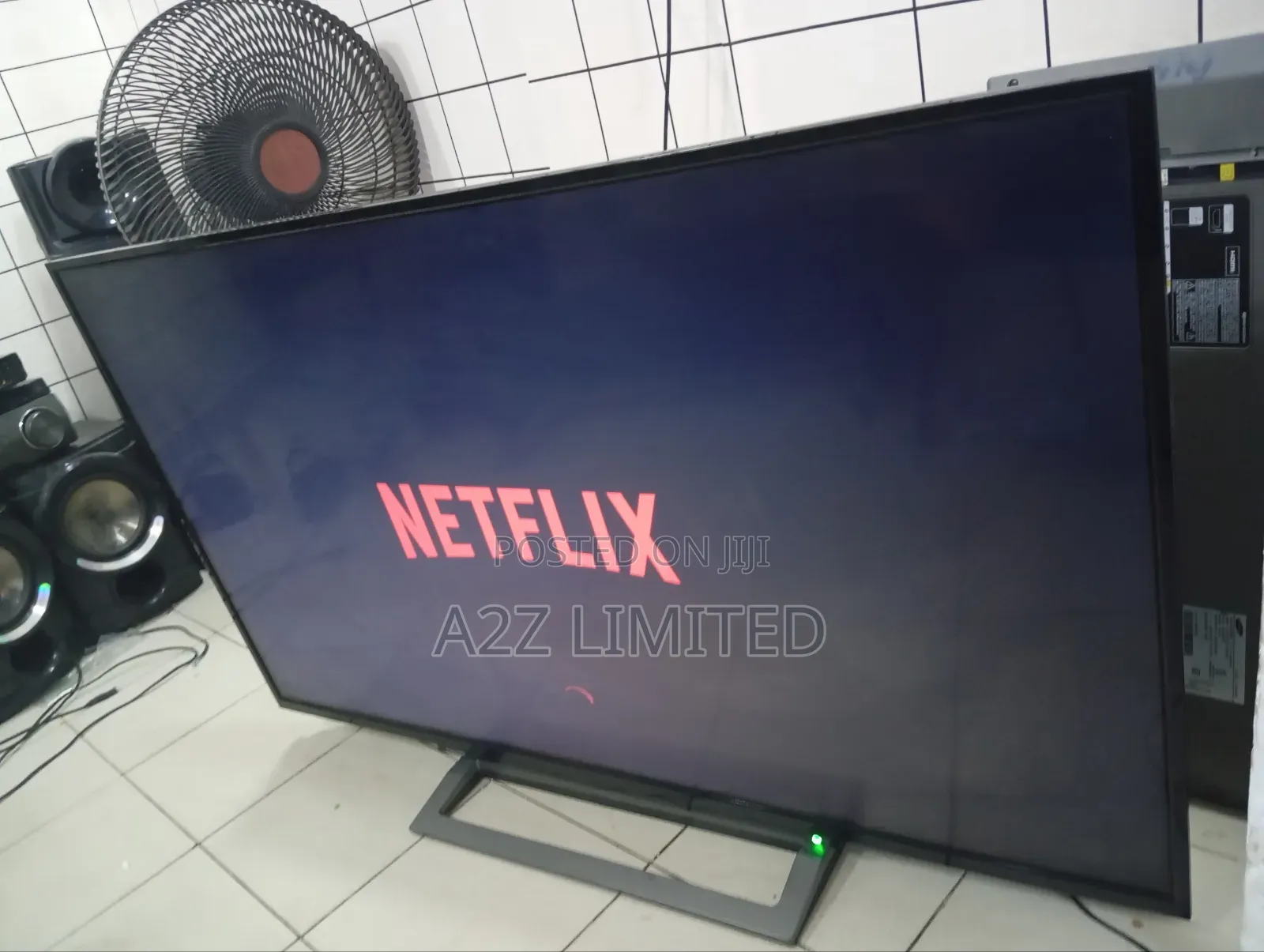55inch Smart Tv /Free Netflix Prme Video Inbuilt Decoder