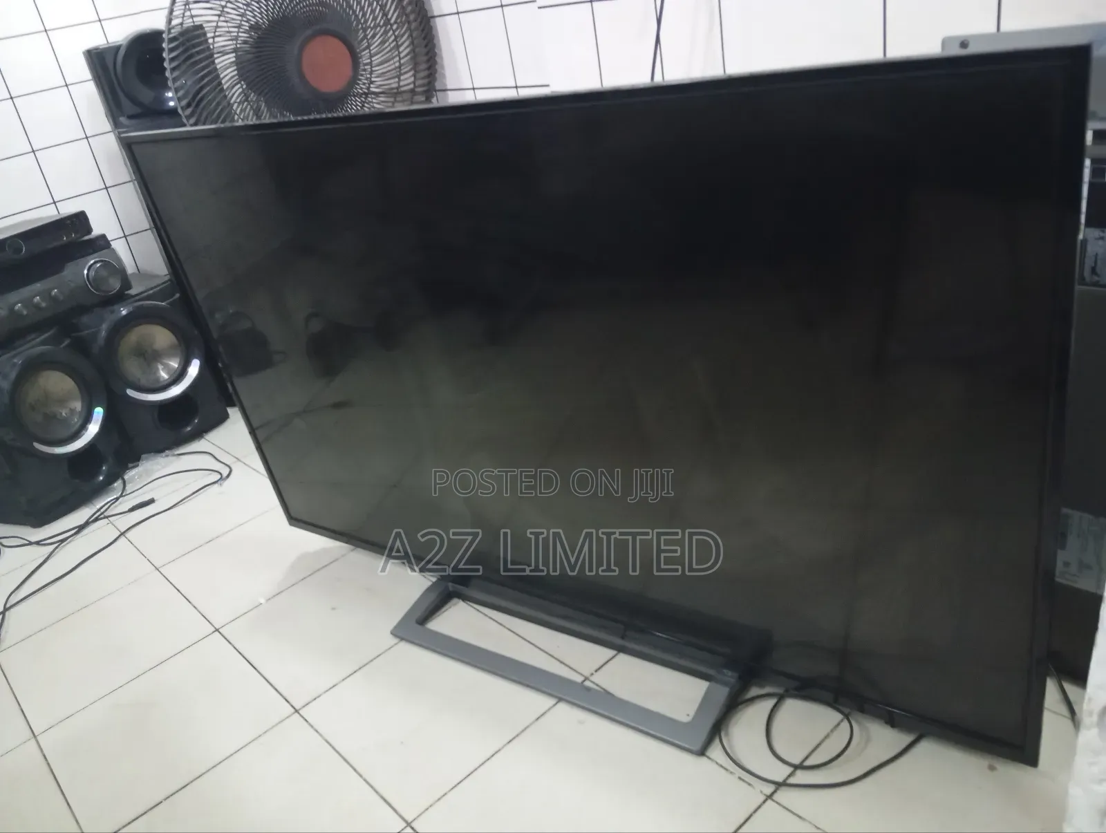 55inch Smart Tv /Free Netflix Prme Video Inbuilt Decoder