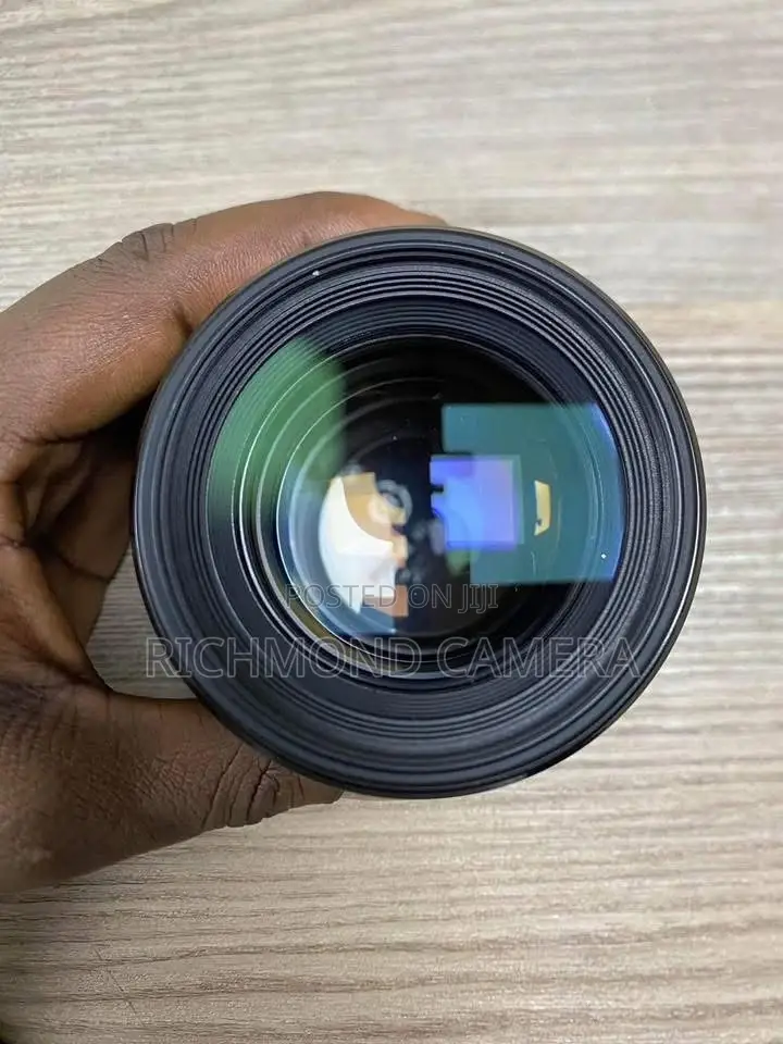 Canon 85mm F1.8