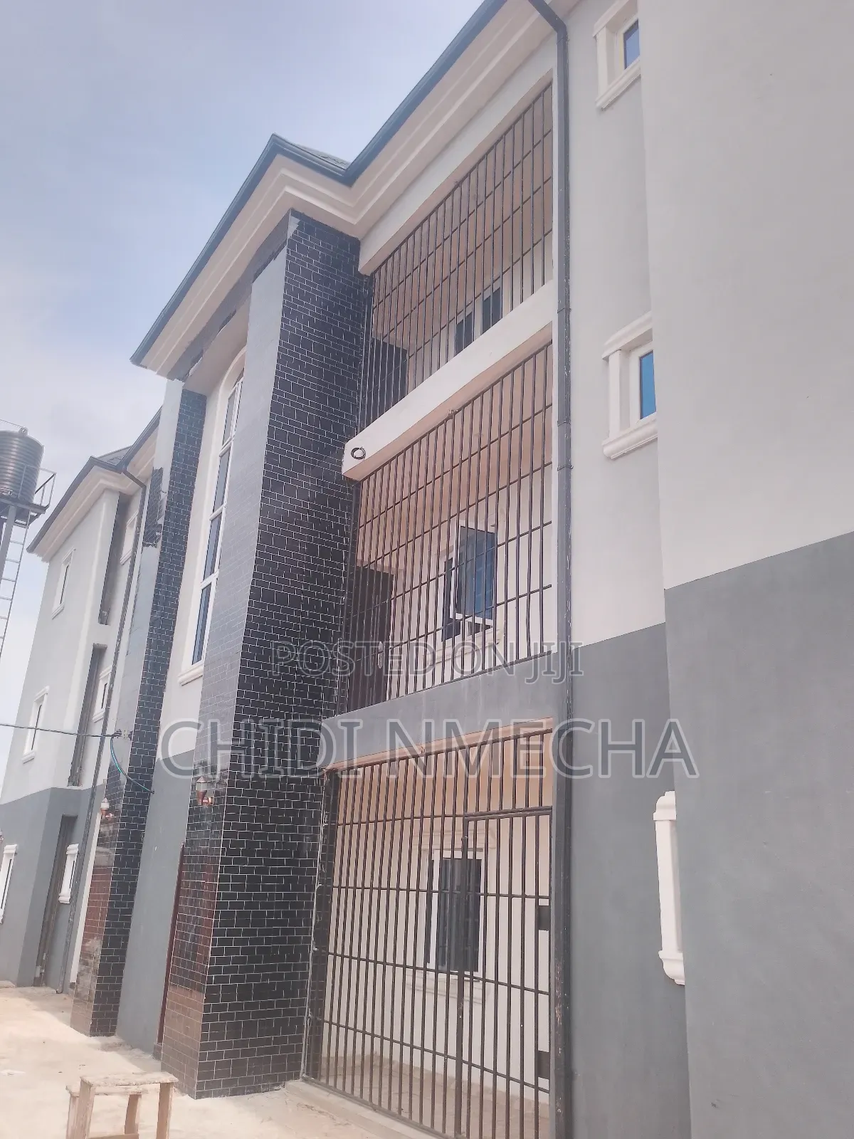 2 Bedroom Flat
